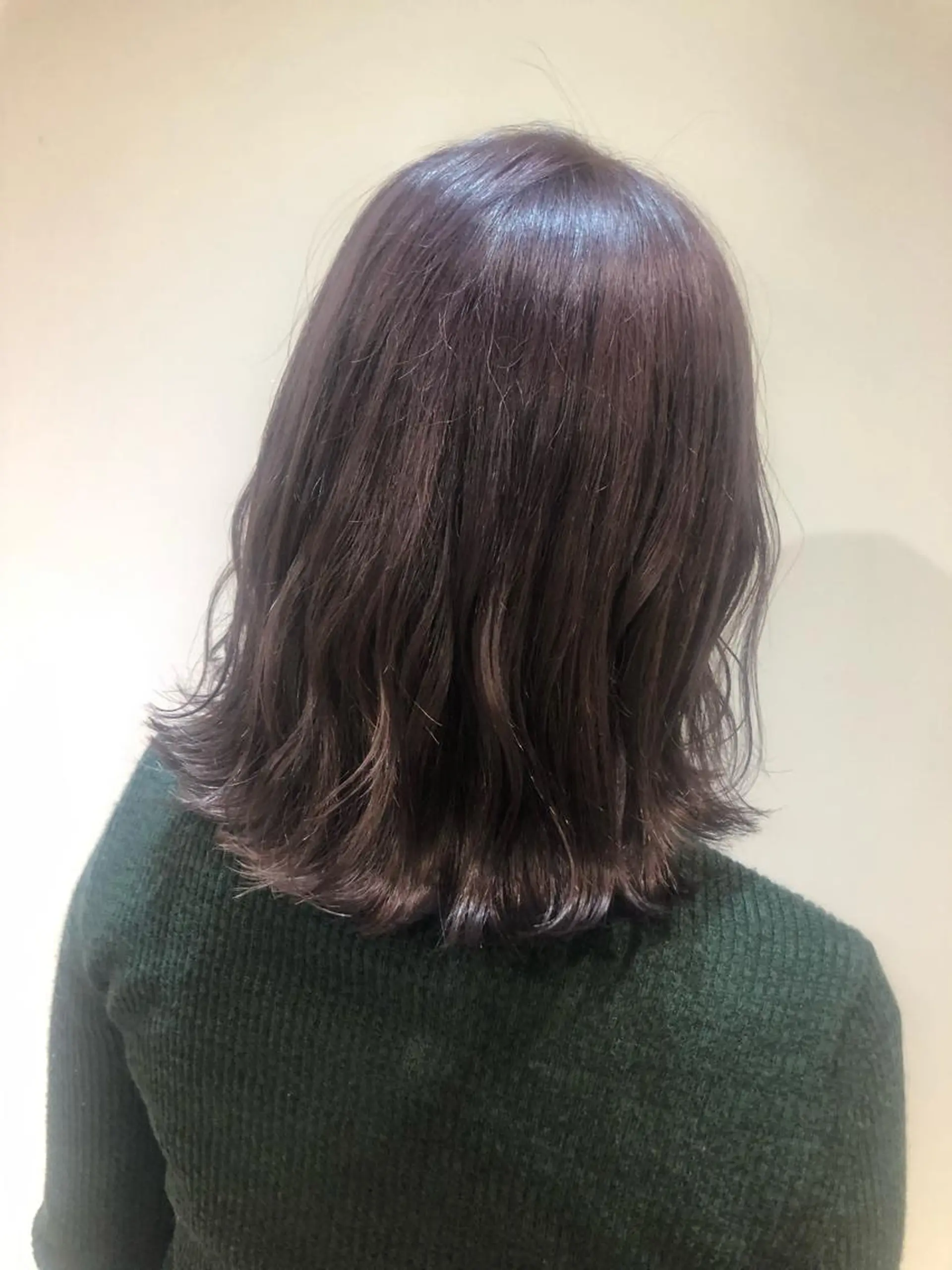 ショート カラー ラベンダーカラー ラベンダーグレー カット ヘアカラー トリートメント scene. haraのヘアスタイル