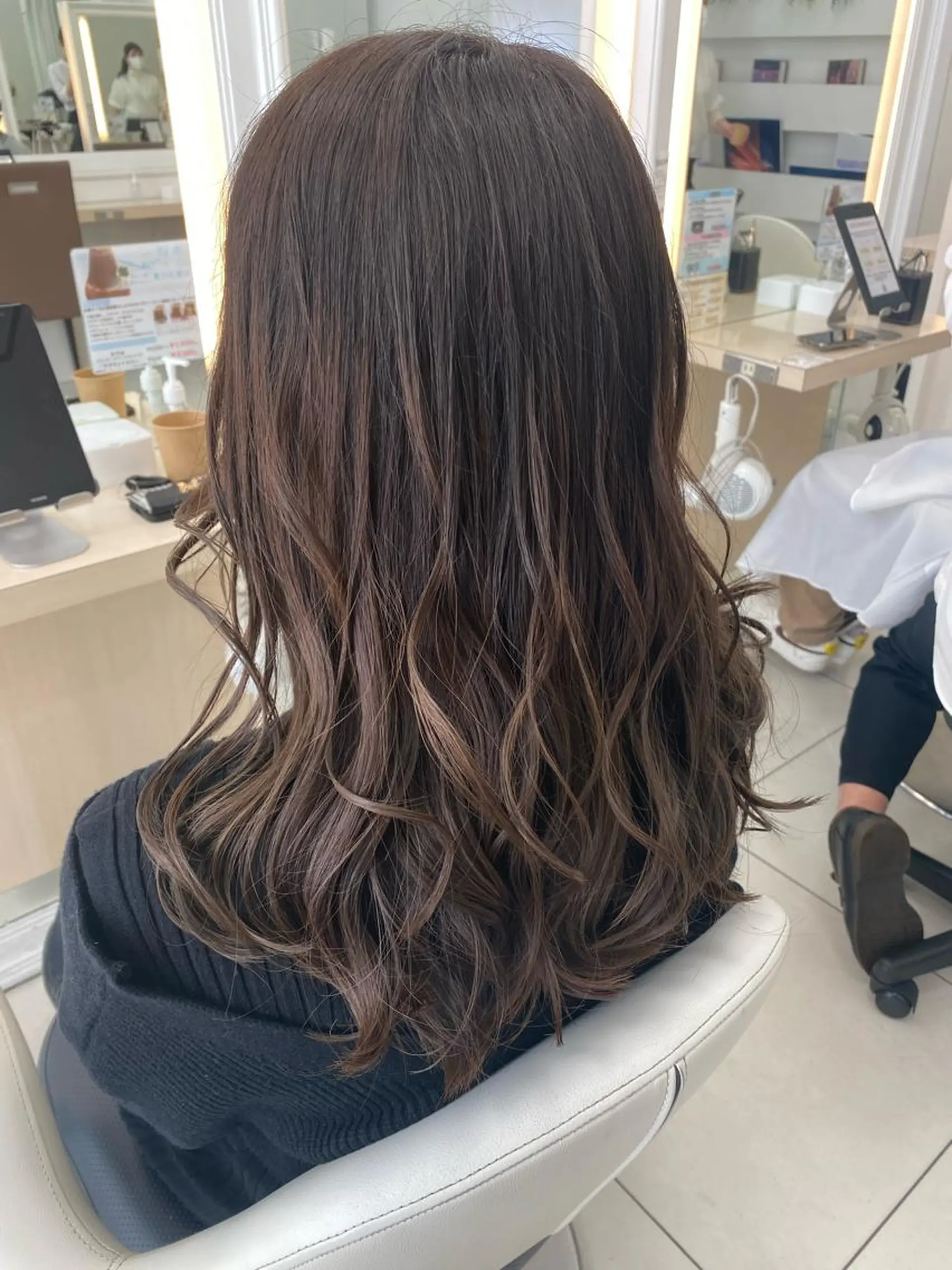 セミロング 韓国風ヘア 🫧ふくだ りな 🕊のヘアスタイル