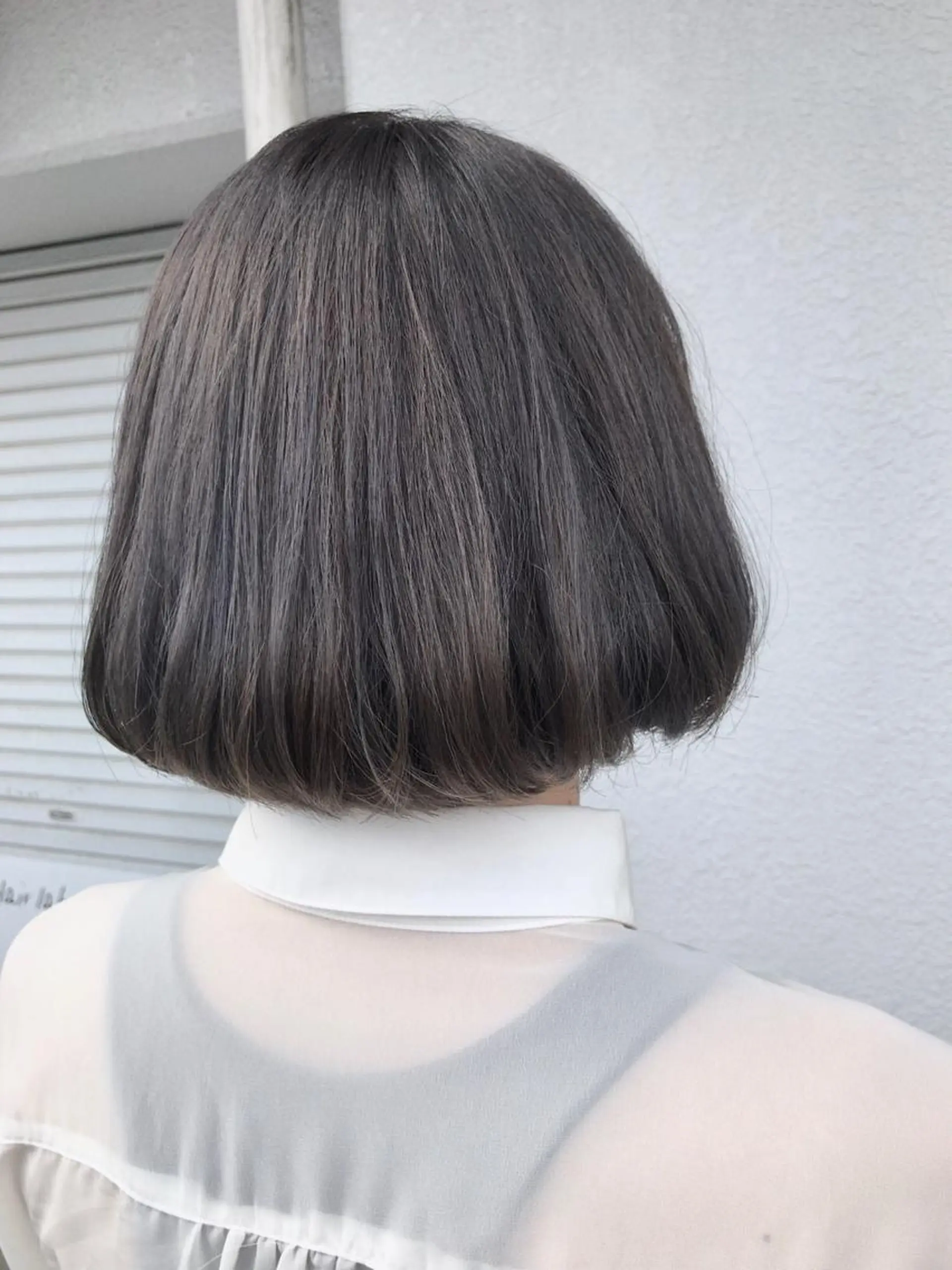 ショート カラー レイヤーカット匠 イソザキノリユキのヘアスタイル