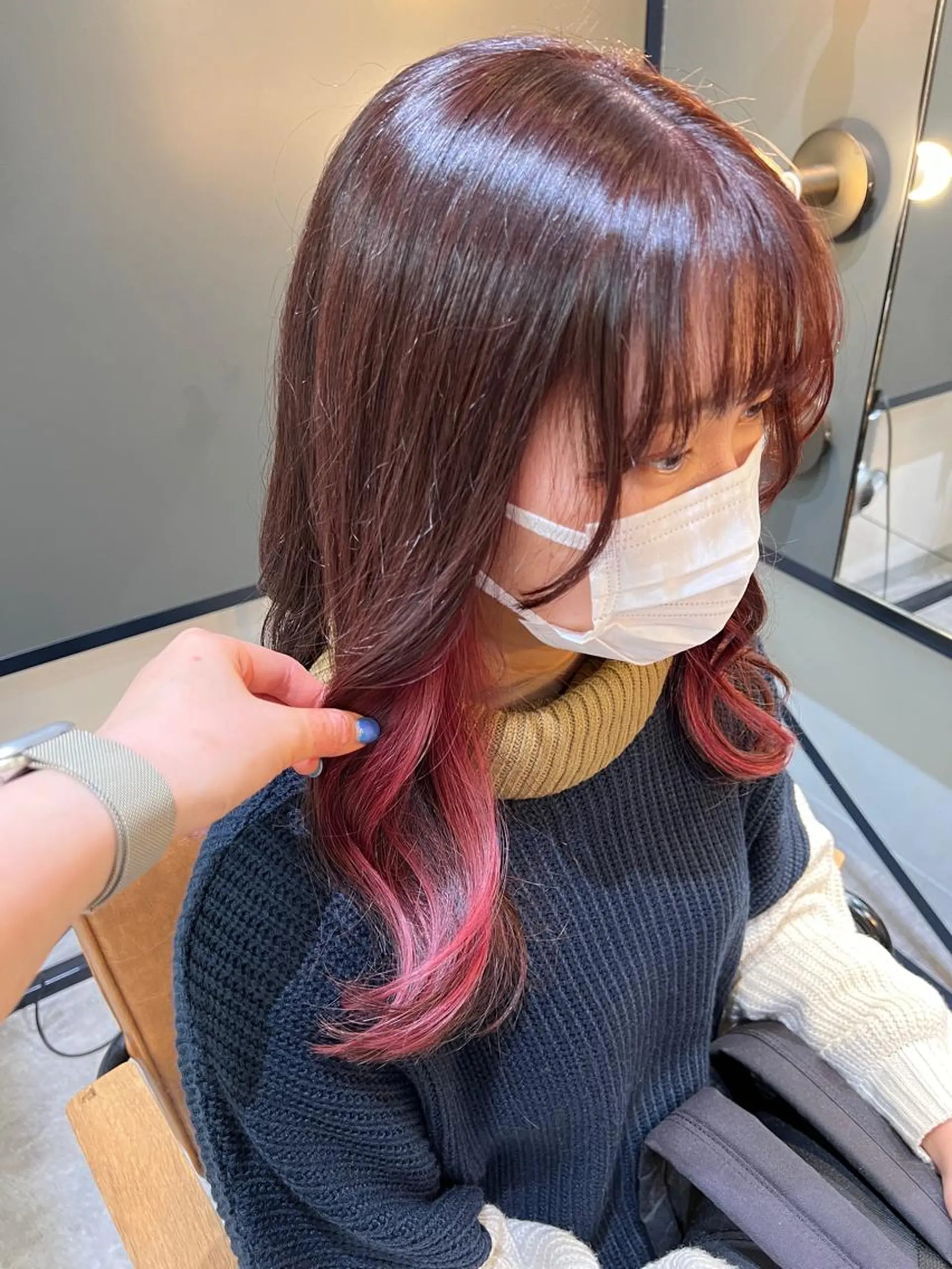 ロング カラー ピンクカラー THINK SHOP sakiのヘアスタイル