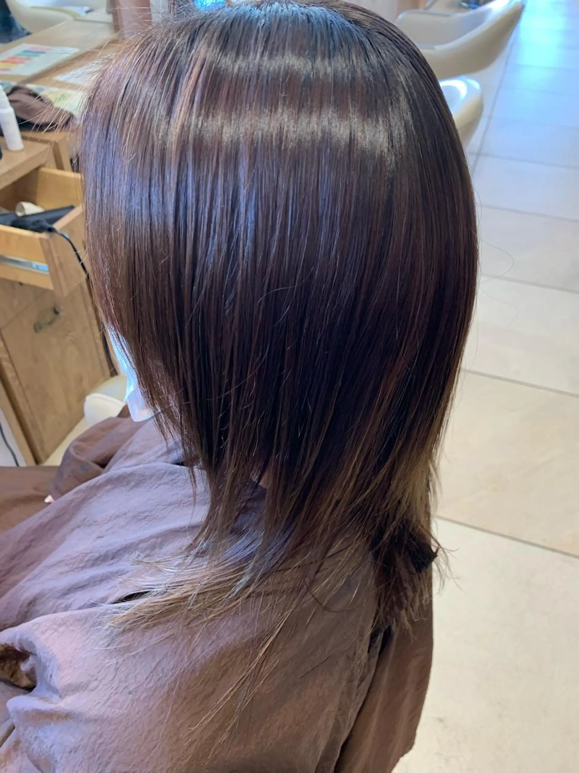 ミディアム EARTH 福岡天神赤坂店のヘアスタイル