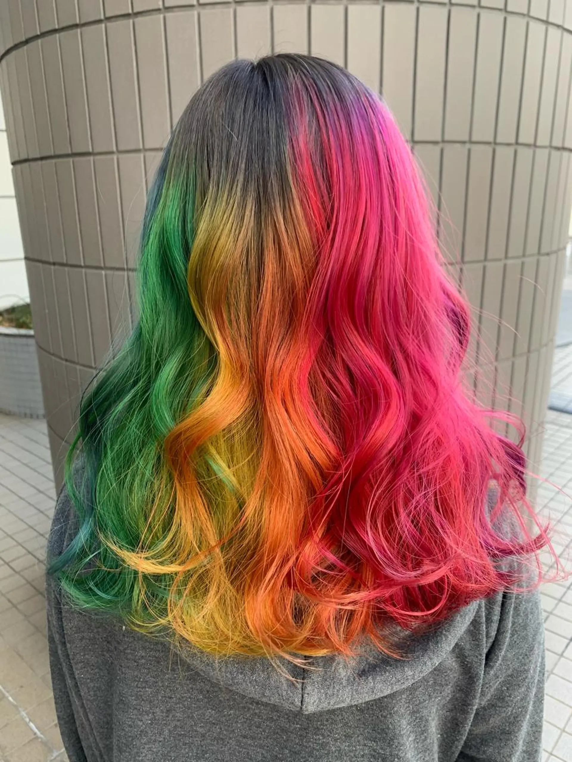 セミロング カラー Zina天王寺 CHIAKIのヘアスタイル