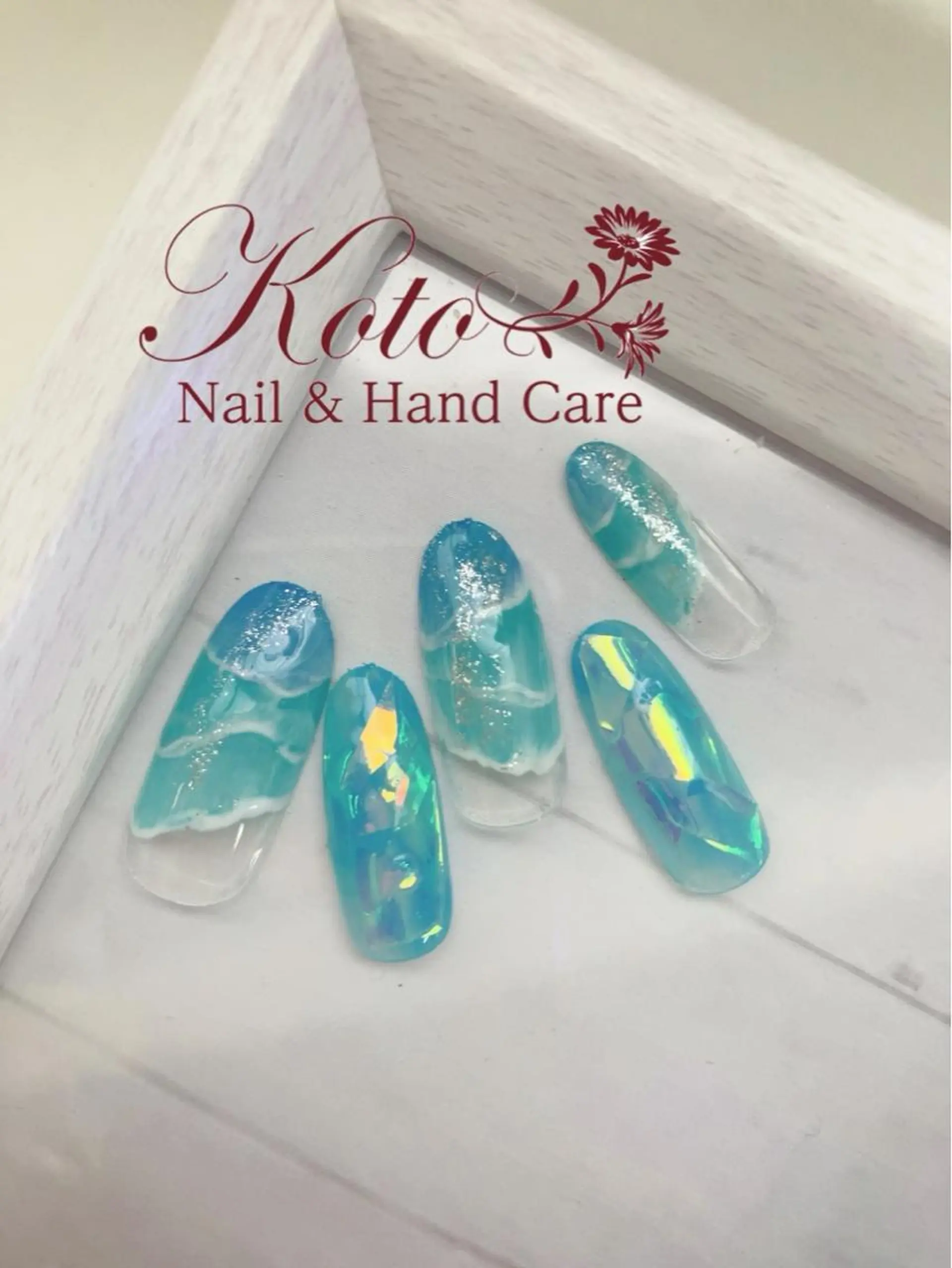 ネイル 長さ出し フットネイル フレンチネイル ジェルネイル ラメ(グリッター) Risa ネイルサロンKOTOのネイルデザイン