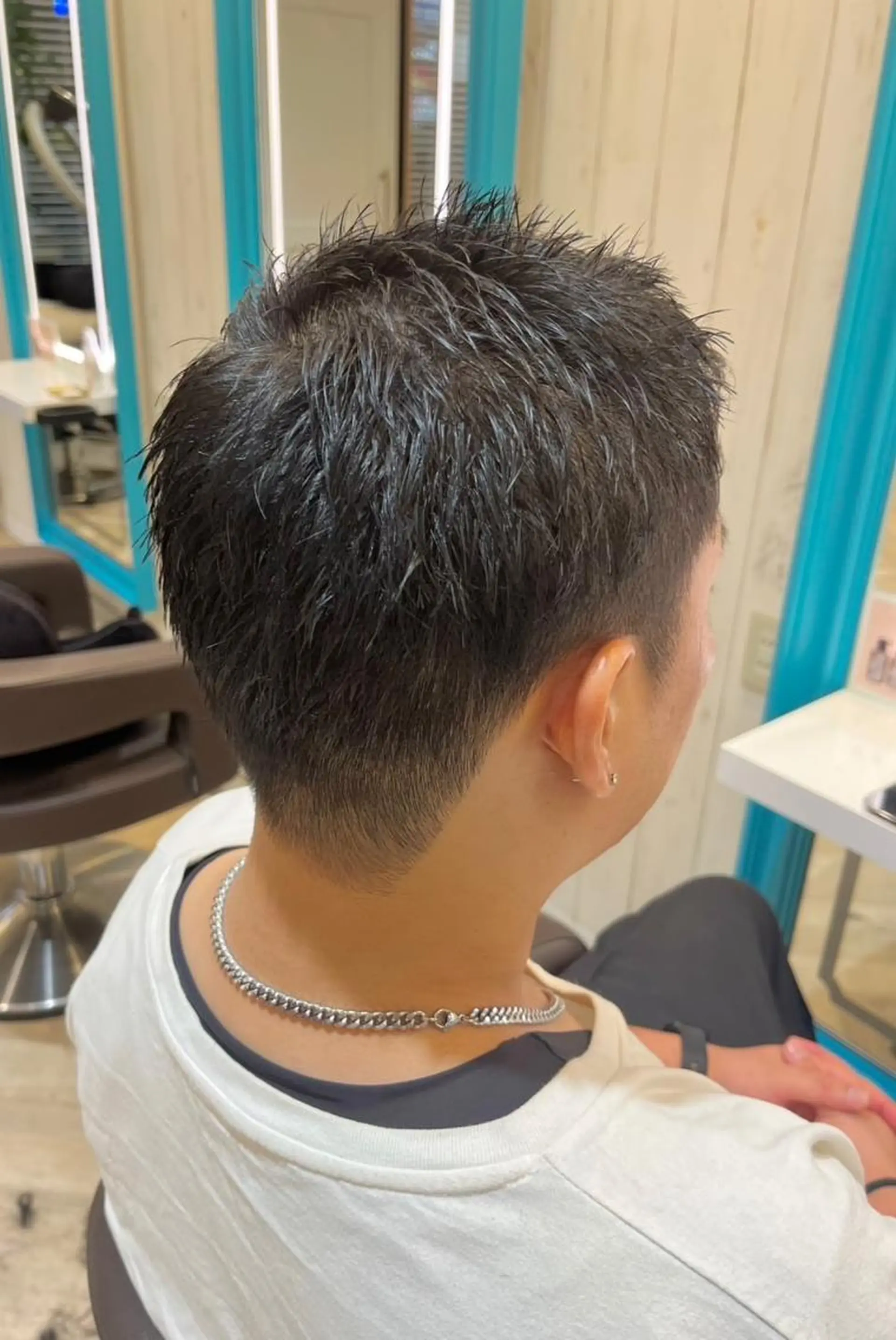 メンズ レイヤー 髪質改善 fiti横須賀中央のヘアスタイル