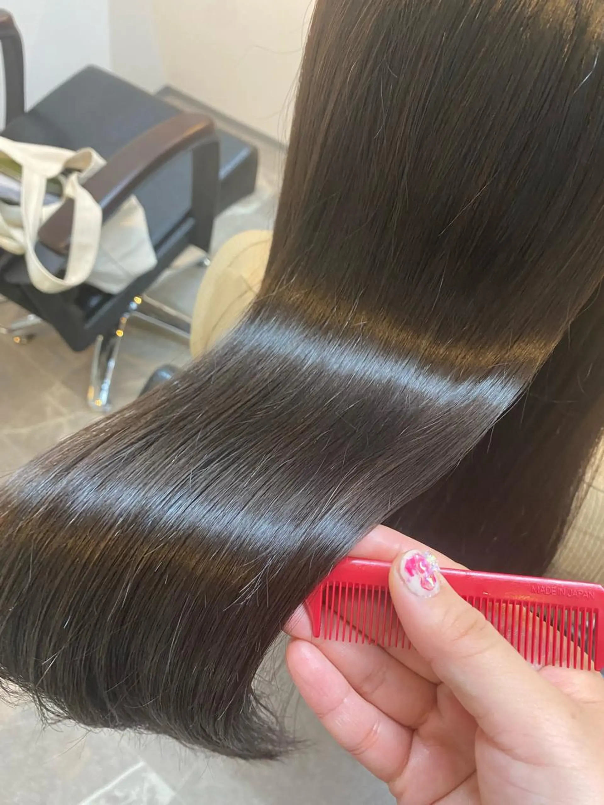 ロング カラー トリートメント AnFye cinq milleのヘアスタイル