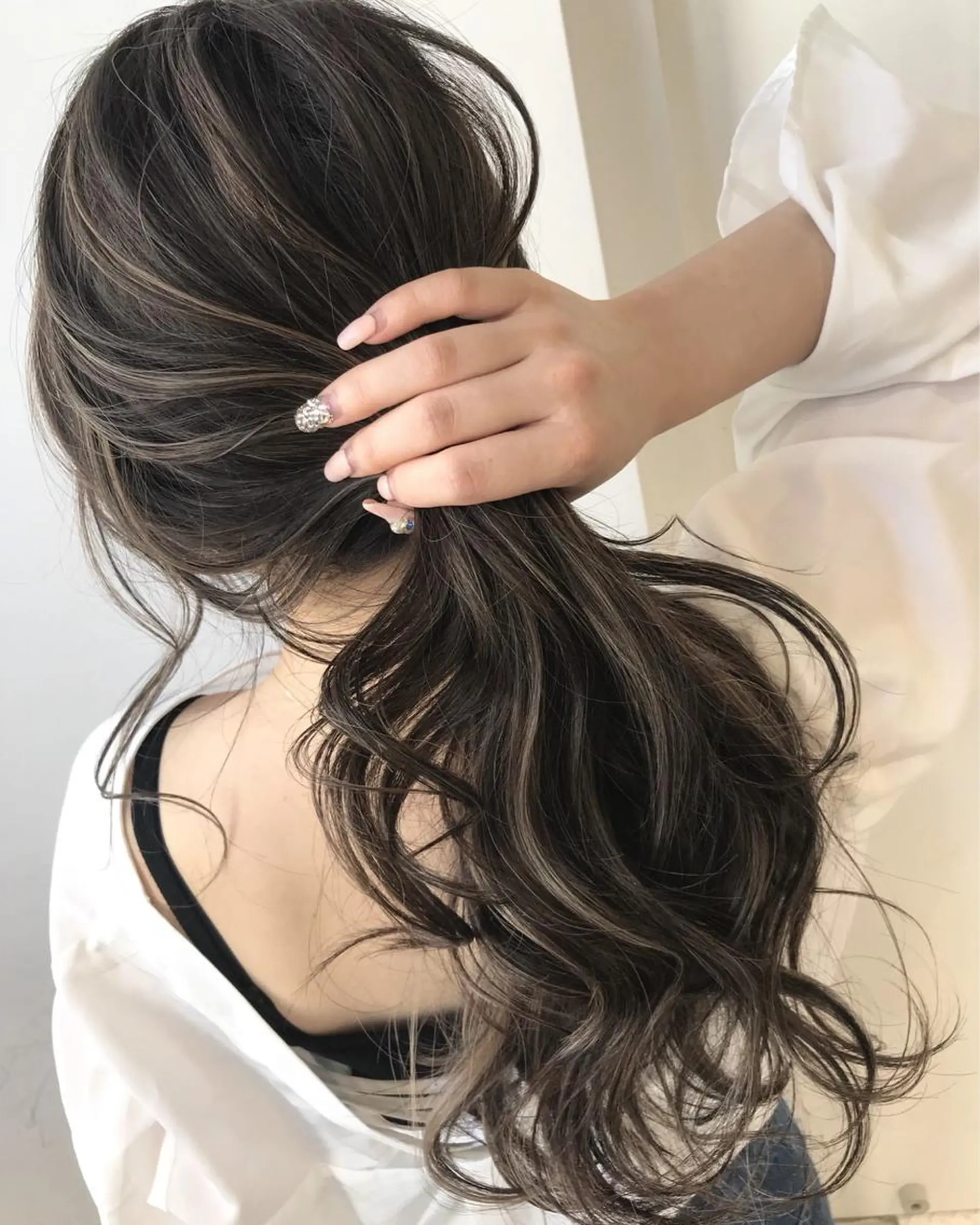 ロング カラー ヘアアレンジ 透明感カラー ハイライトカラー ハイライト 【公式】amble luxe池袋東口🩷のヘアスタイル