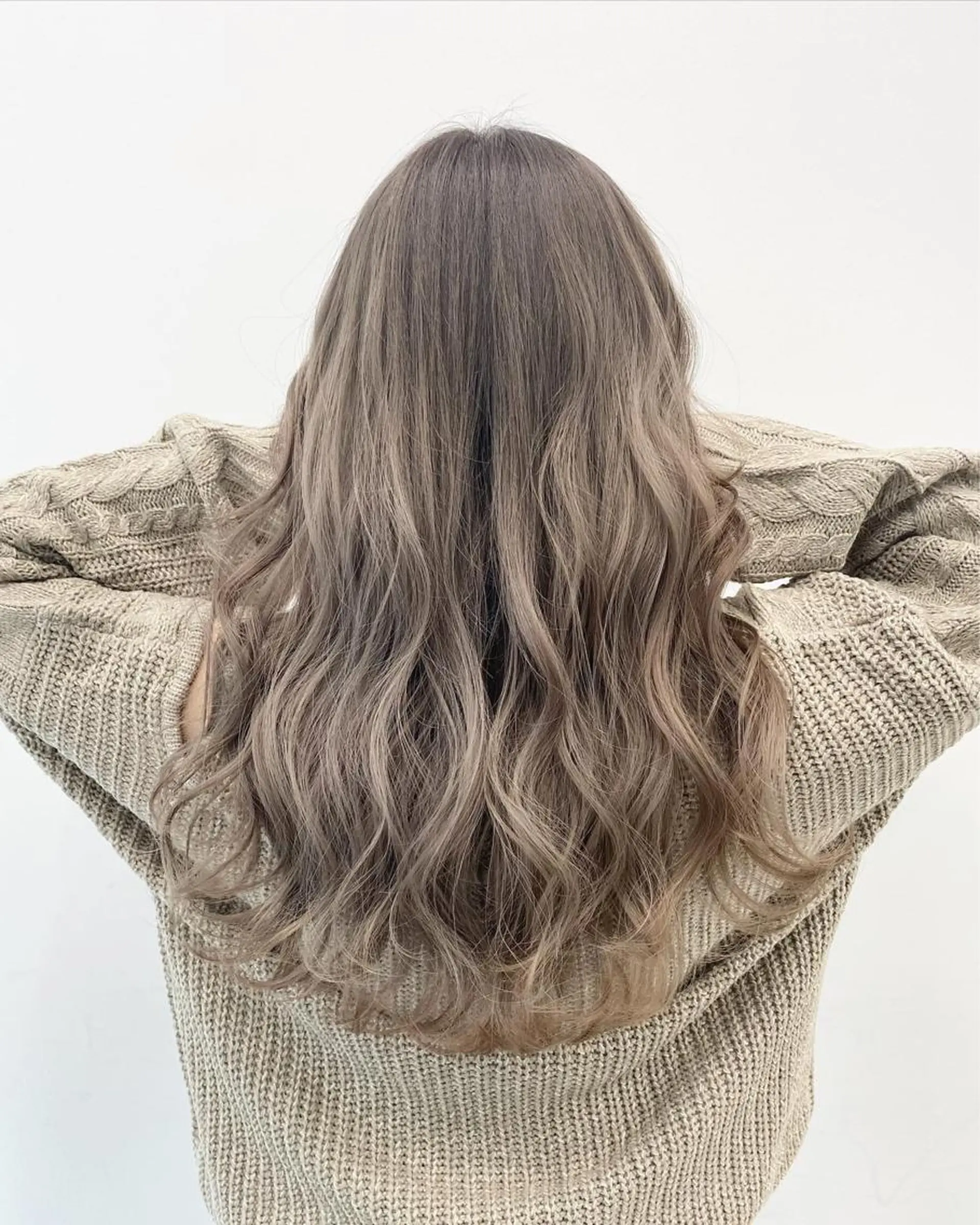 ロング カラー ダブルカラー グラデーションカラー カット ヘアカラー トリートメント 【ブリーチカラー】 🌈ALIVE若山葵のヘアスタイル