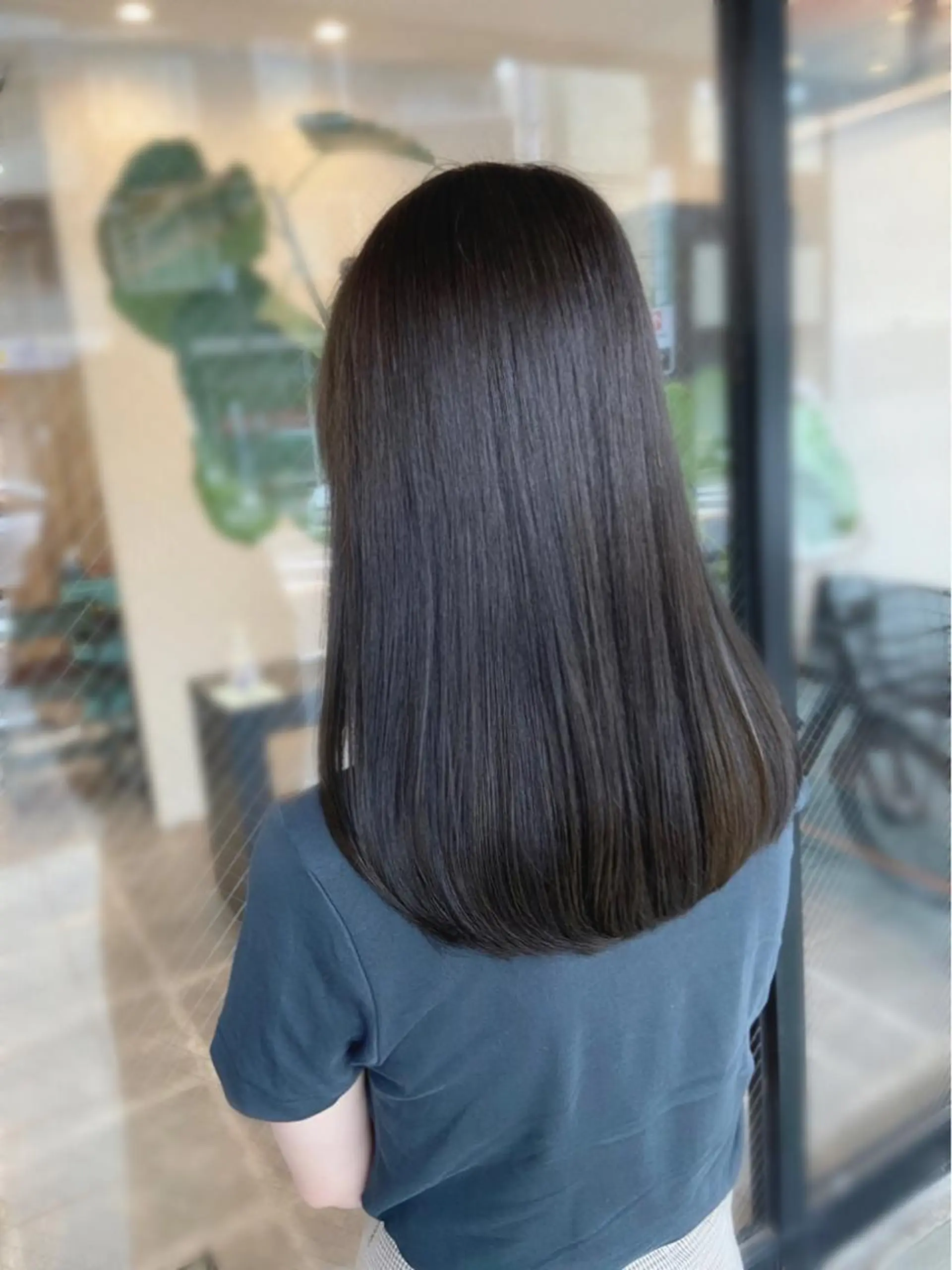 ロング 柏韓国ヘア 白石芽衣のヘアスタイル