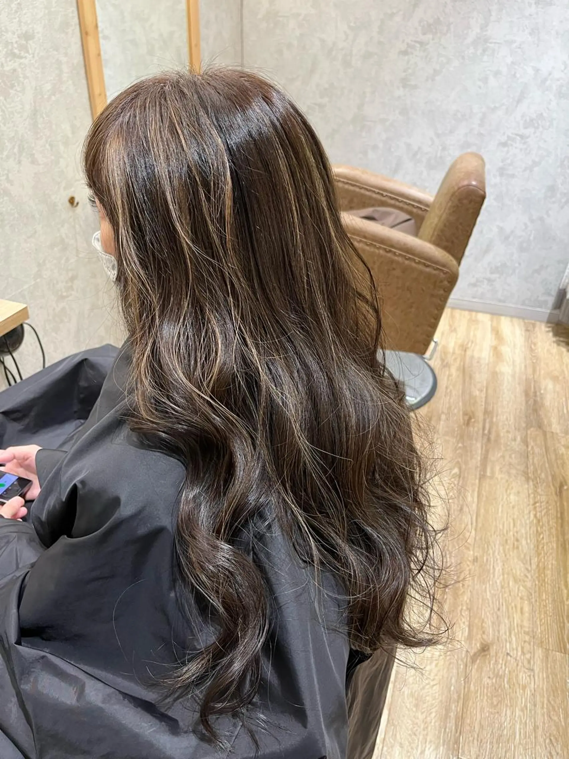 ロング カラー ハイライトカラー ハイライト カット ヘアカラー HAIR  DESIGN ATELER MIU所属・KAWABATA NORIEのヘアスタイル