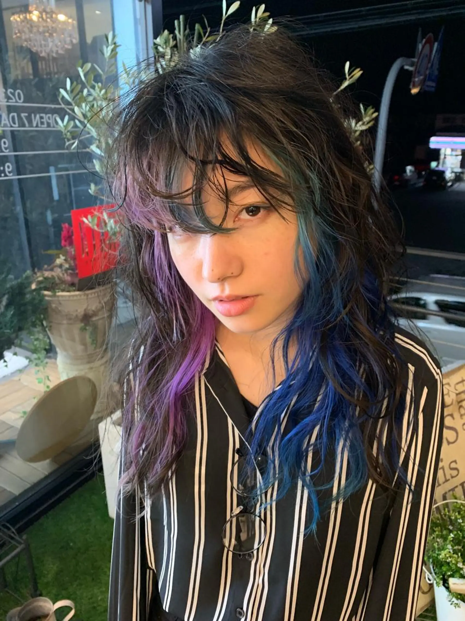 ロング カット ヘアカラー トリートメント ブリーチ/ハイトーン SERINAのヘアスタイル