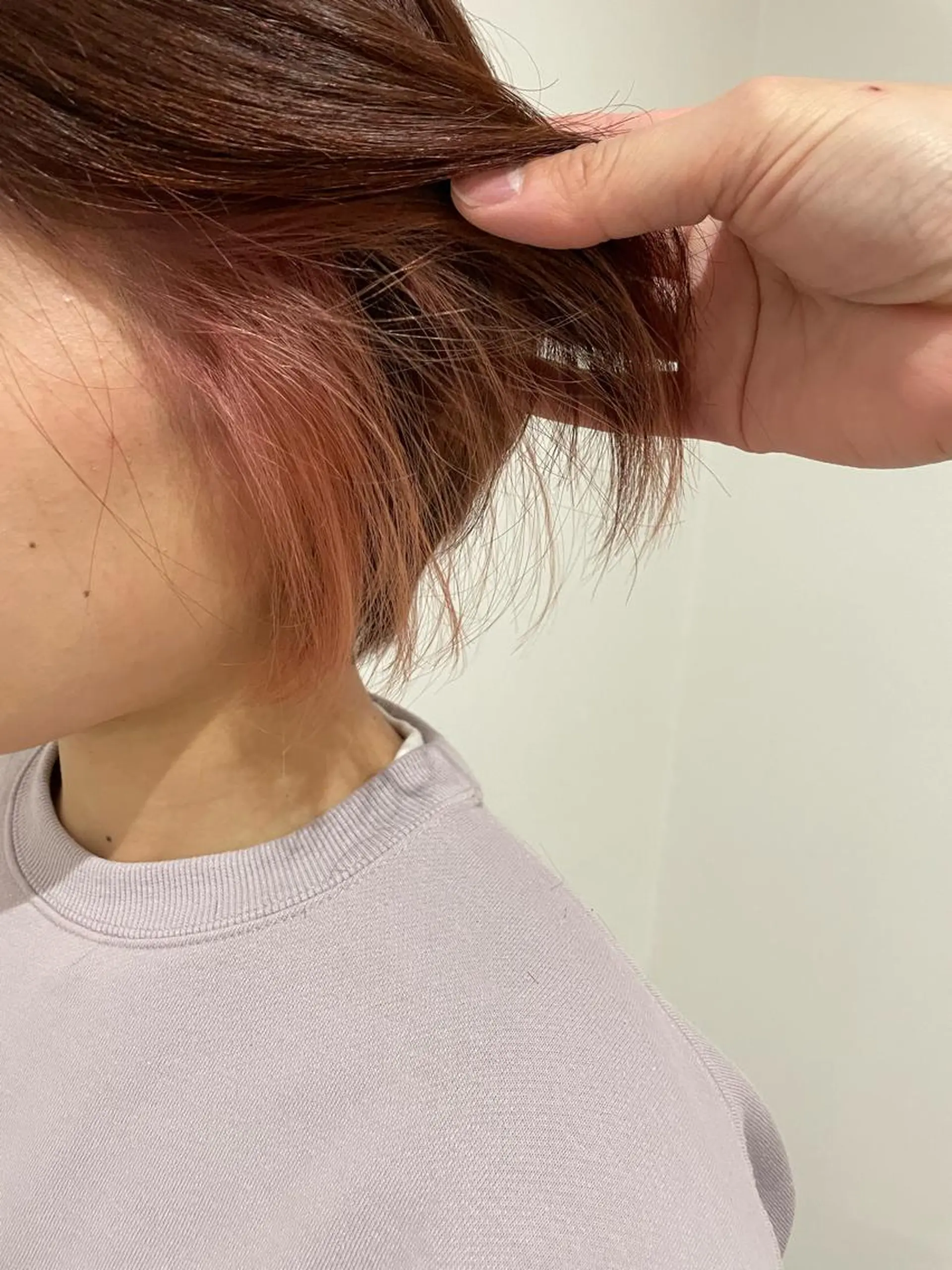 ショート カラー インナーカラー オレンジ 守屋 颯太のヘアスタイル