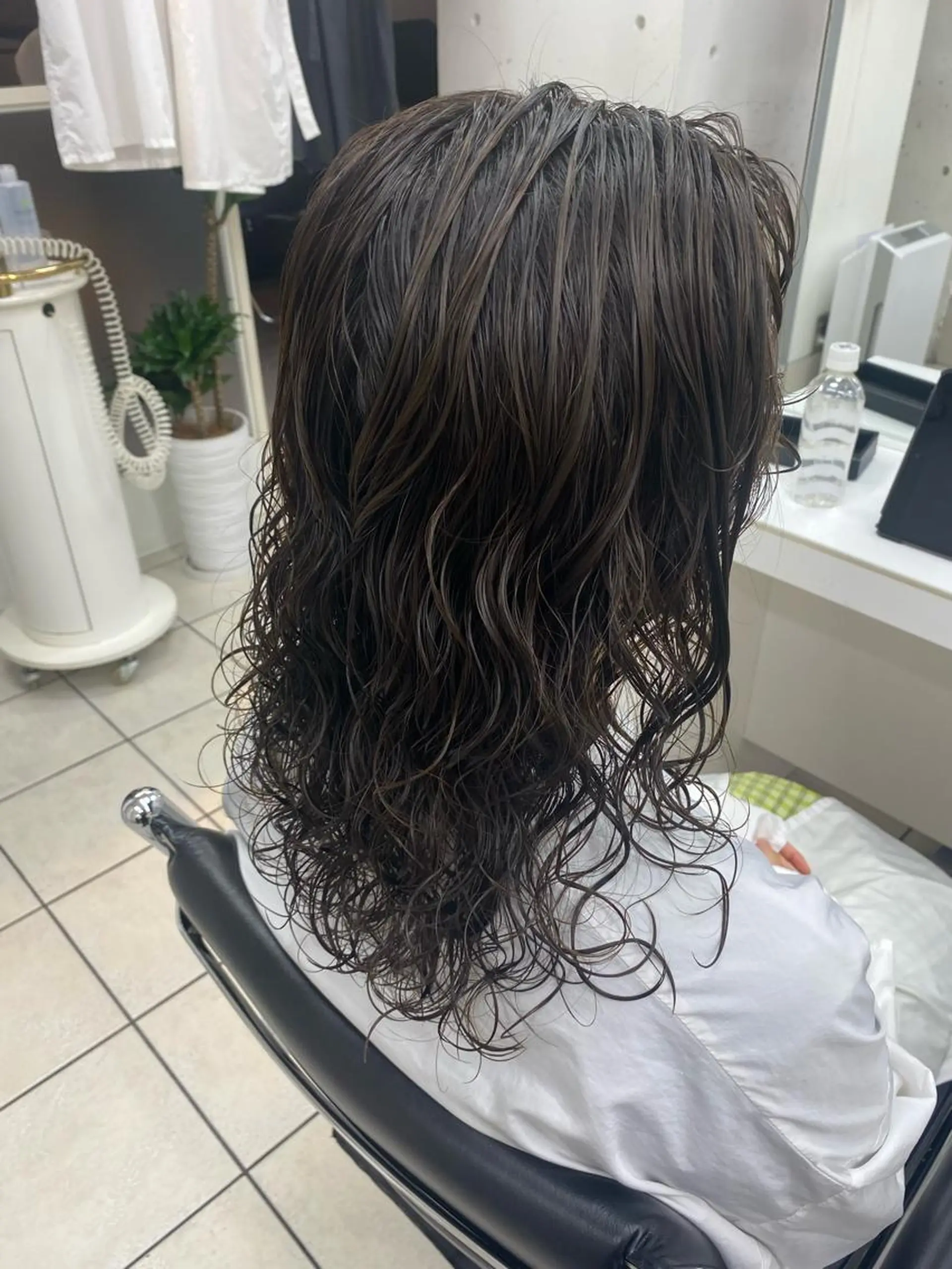 ロング パーマ 星野 菜月のヘアスタイル