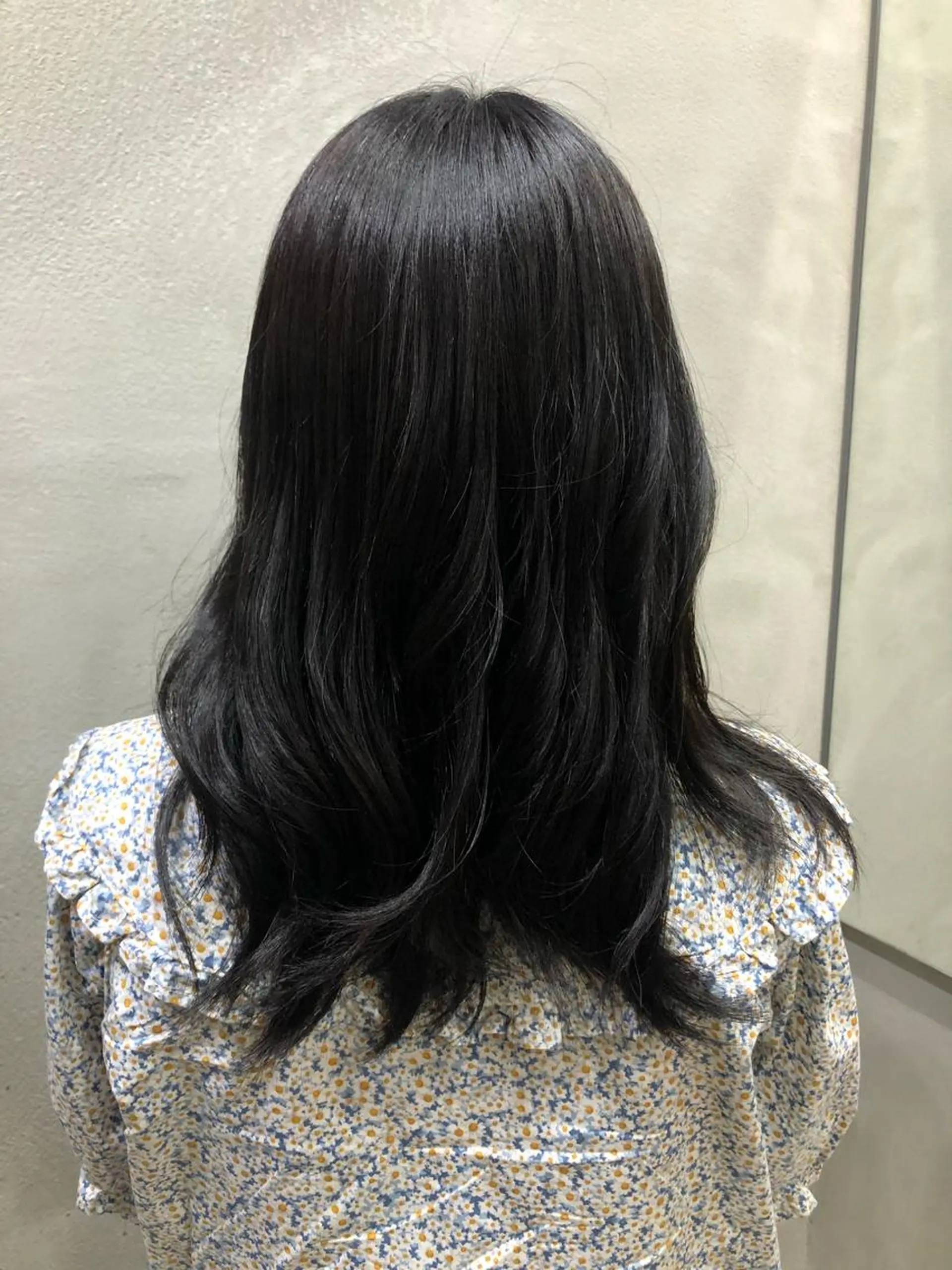 セミロング カラー haruka 遥歌のヘアスタイル