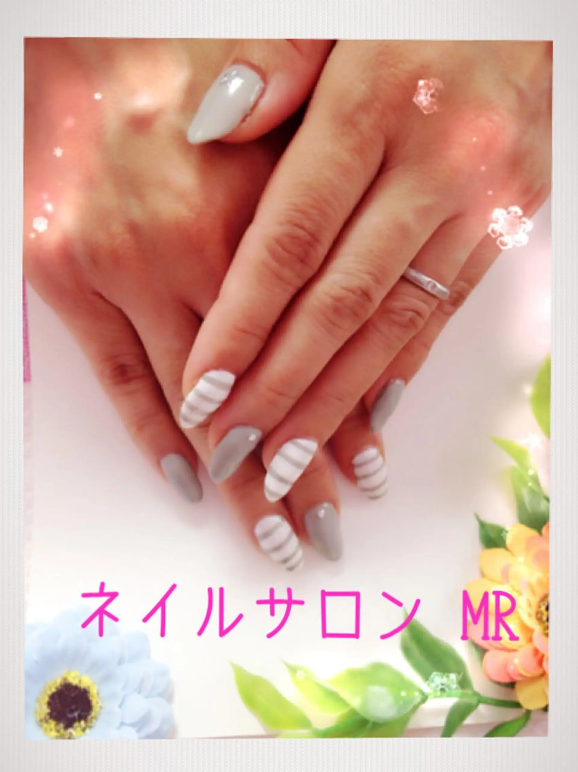 ショート ミディアム セミロング ネイル ボーダー 夏ネイル Uchida meのネイルデザイン