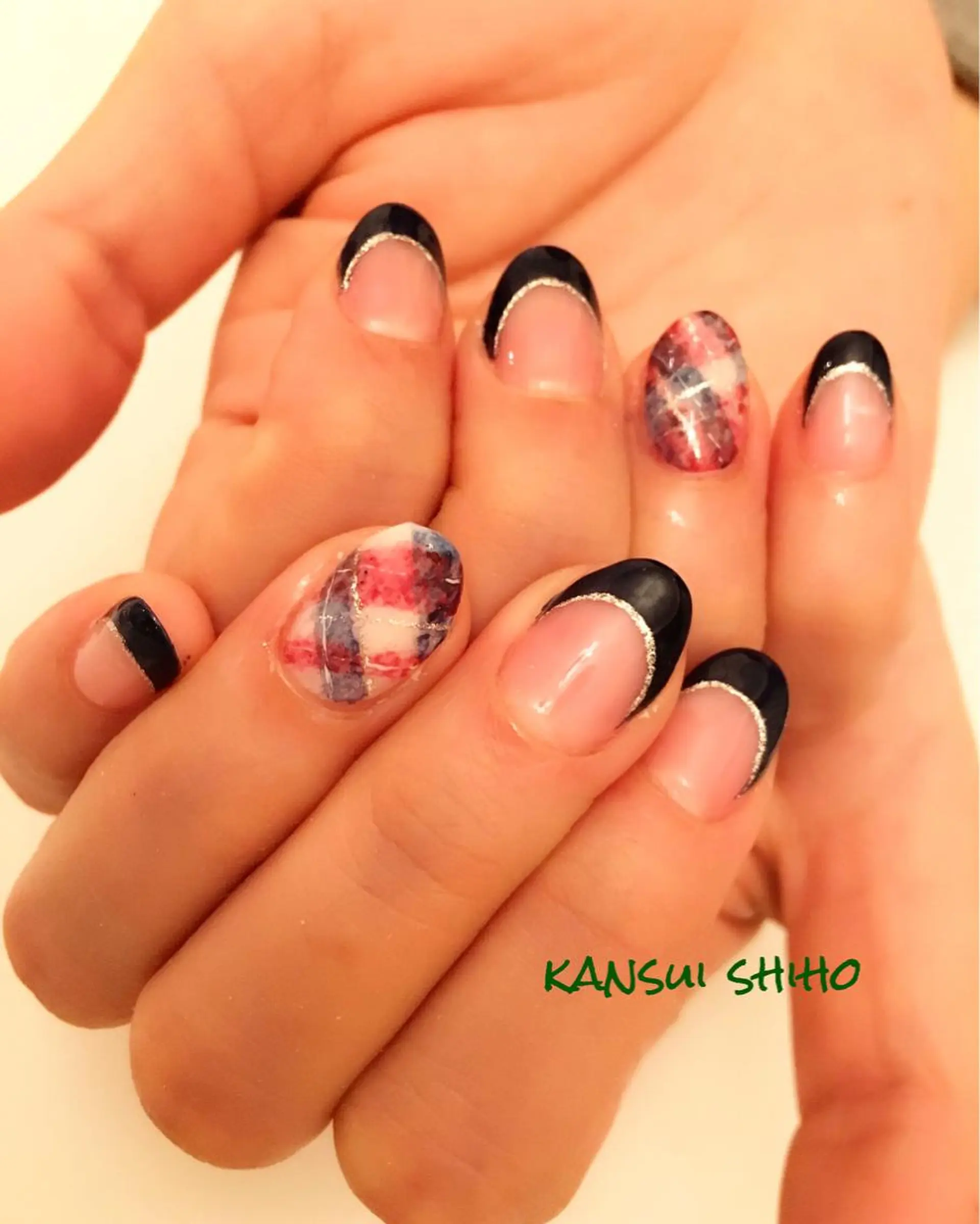 ネイル Elio 国泰寺のネイルデザイン