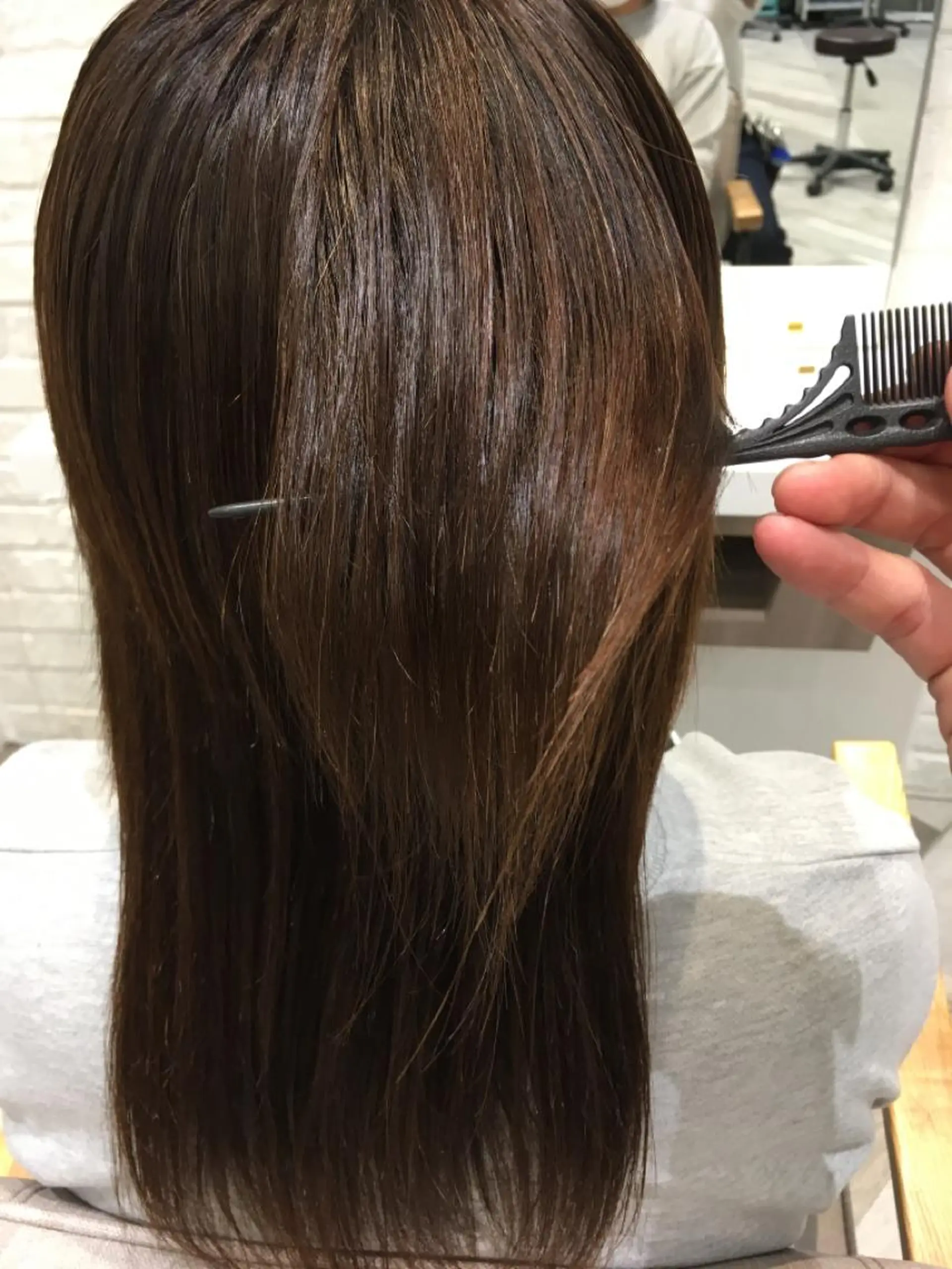 セミロング トリートメント 傷んだ髪をサラサラに 曲がる縮毛矯正◎高岡のヘアスタイル
