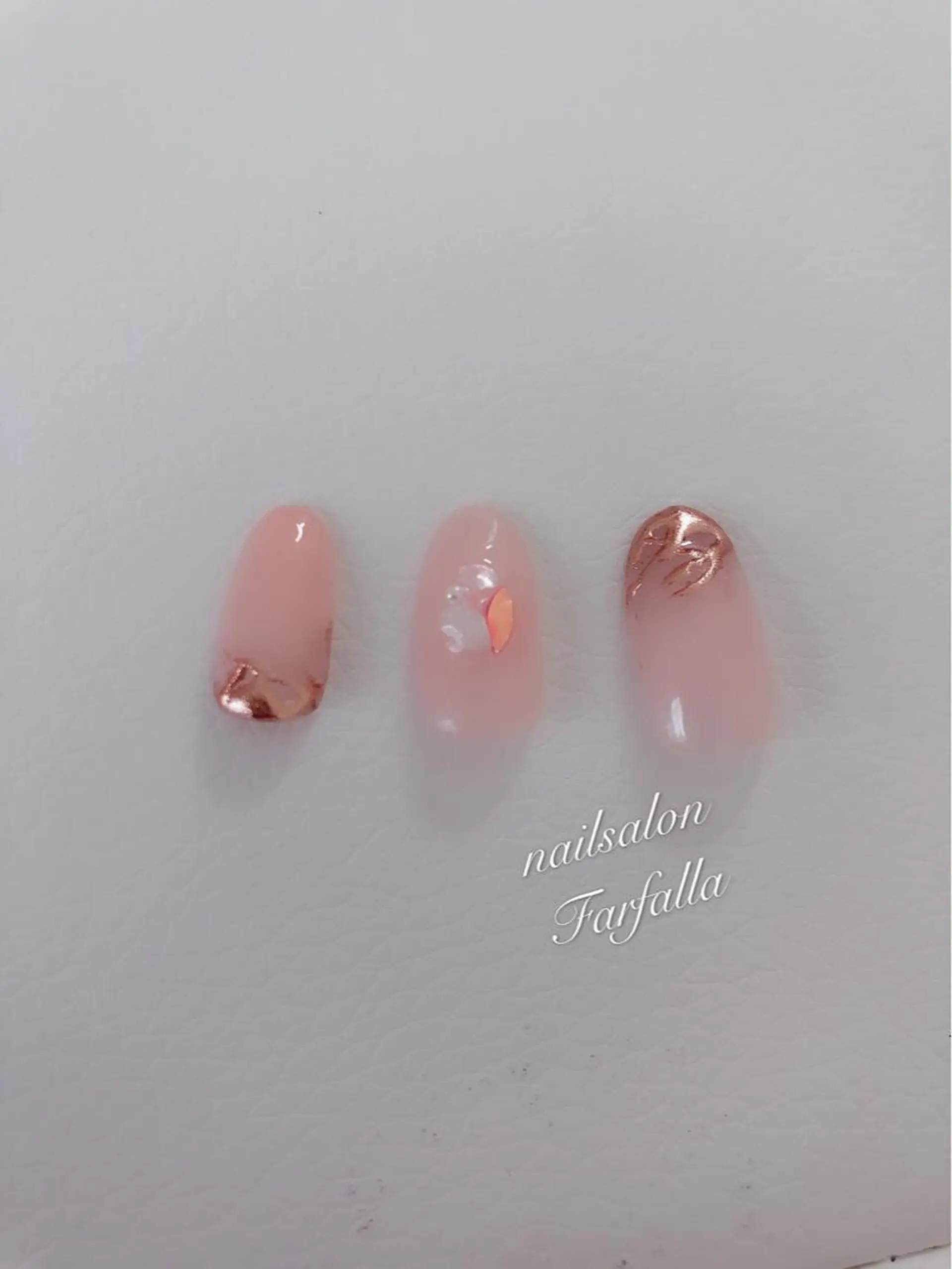 ネイル Farfalla Kieのネイルデザイン