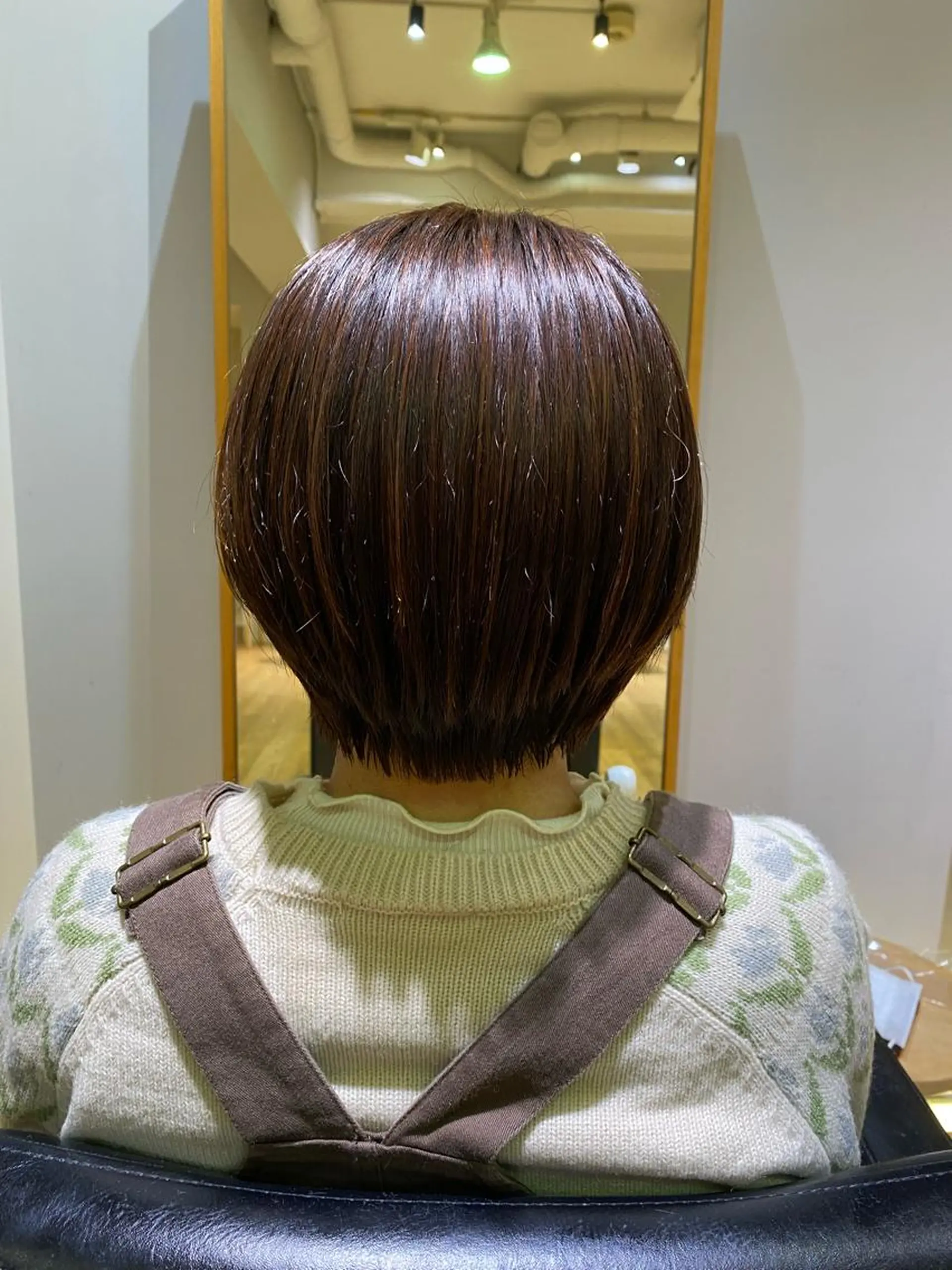 ショート 大人可愛い♡コテ巻き パーマ🌼杉田 萌恵のヘアスタイル