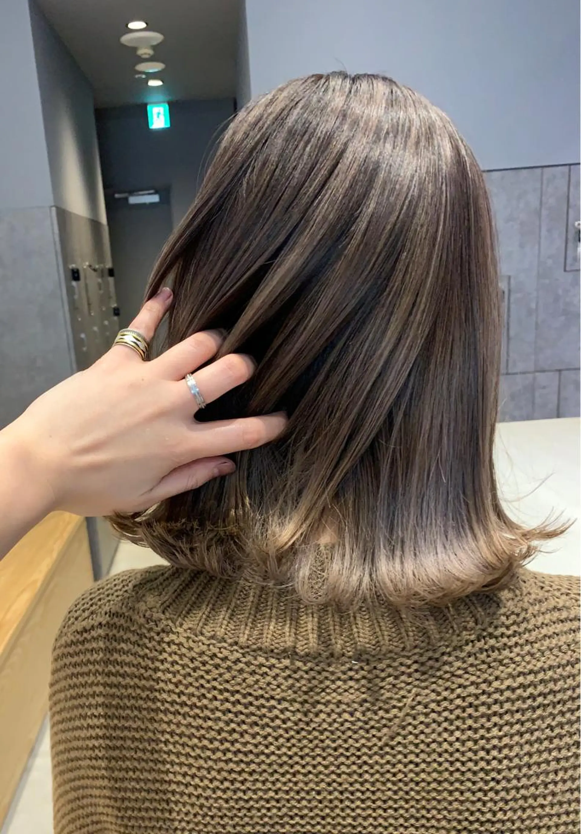 ミディアム yui .のヘアスタイル