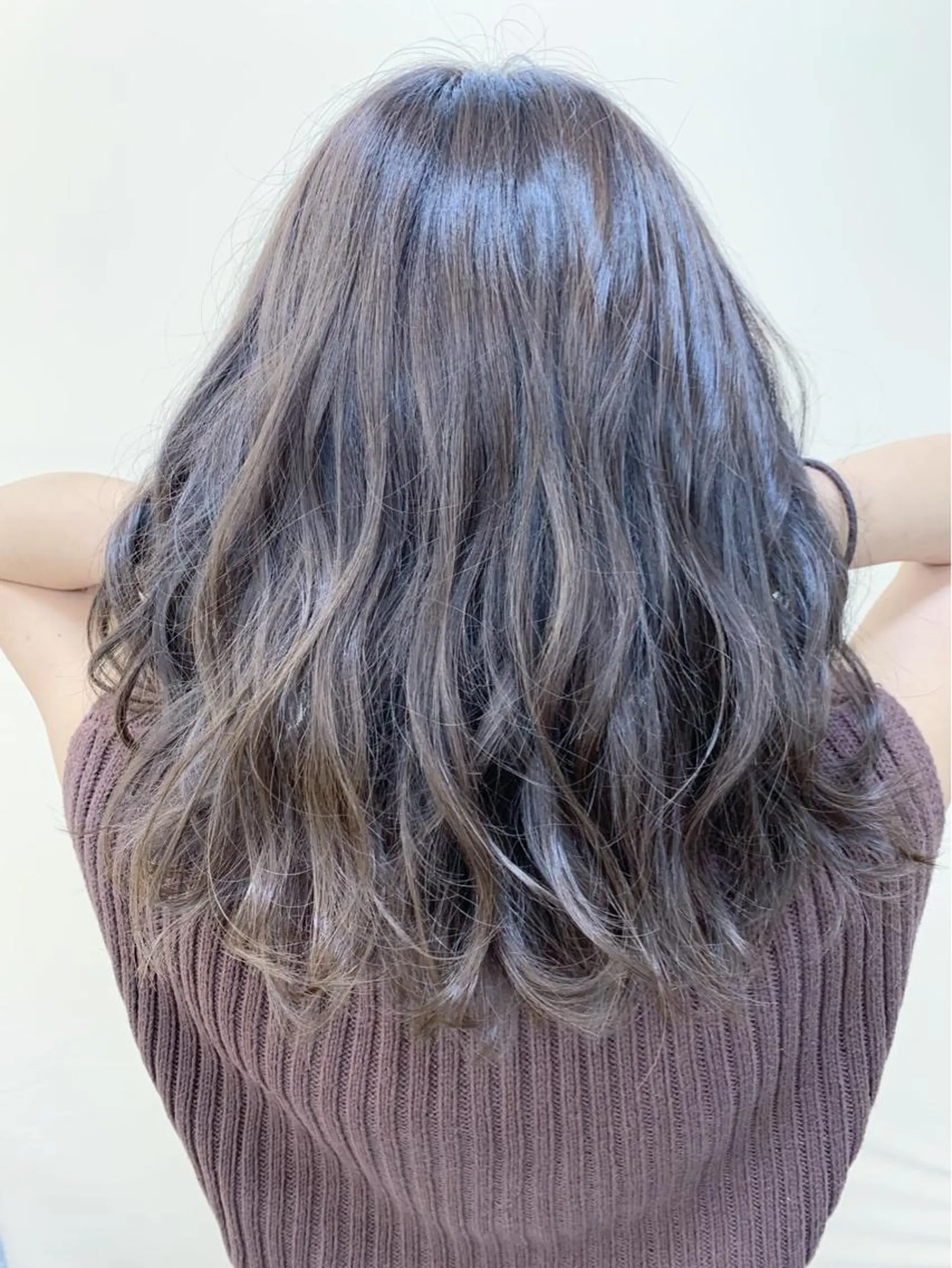 ミディアム ボブ カット ヘアカラー トリートメント H (エイチ) 烏丸御池店のヘアスタイル