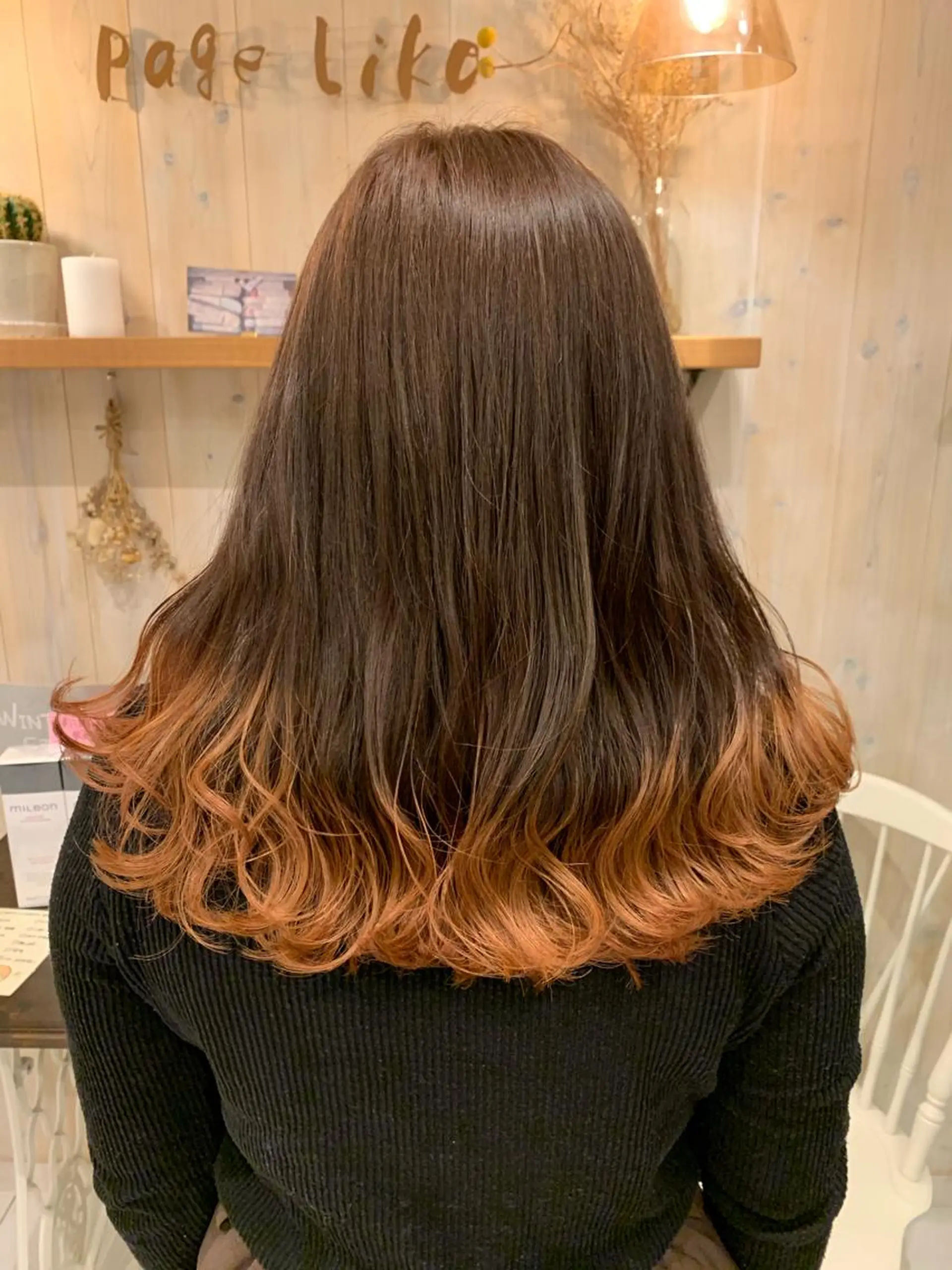 セミロング カラー オレンジ カット ヘアカラー トリートメント アニメオタク美容師/ miharuのヘアスタイル