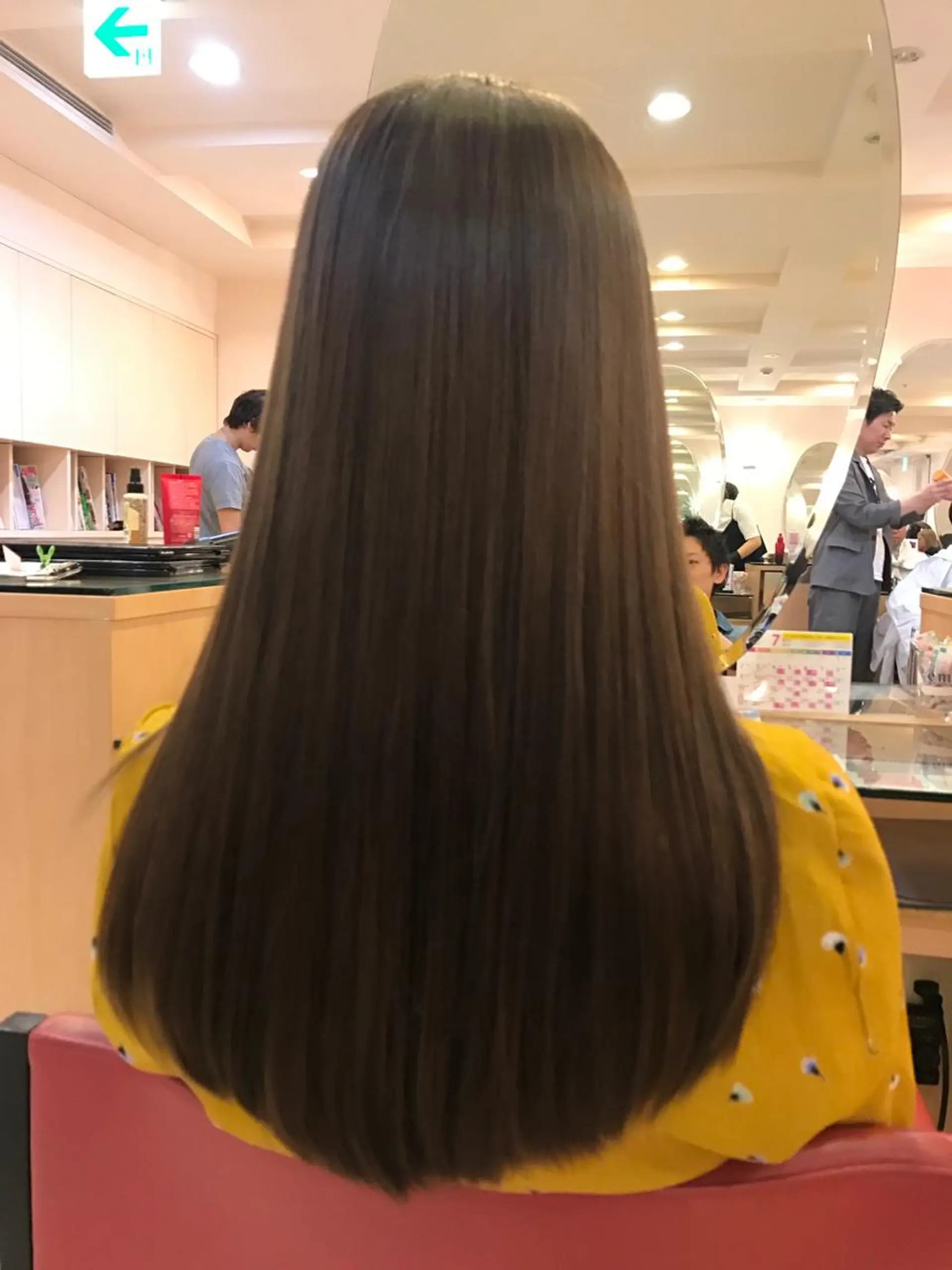 ロング トリートメント Redeww所属・HIRO .Nのヘアスタイル