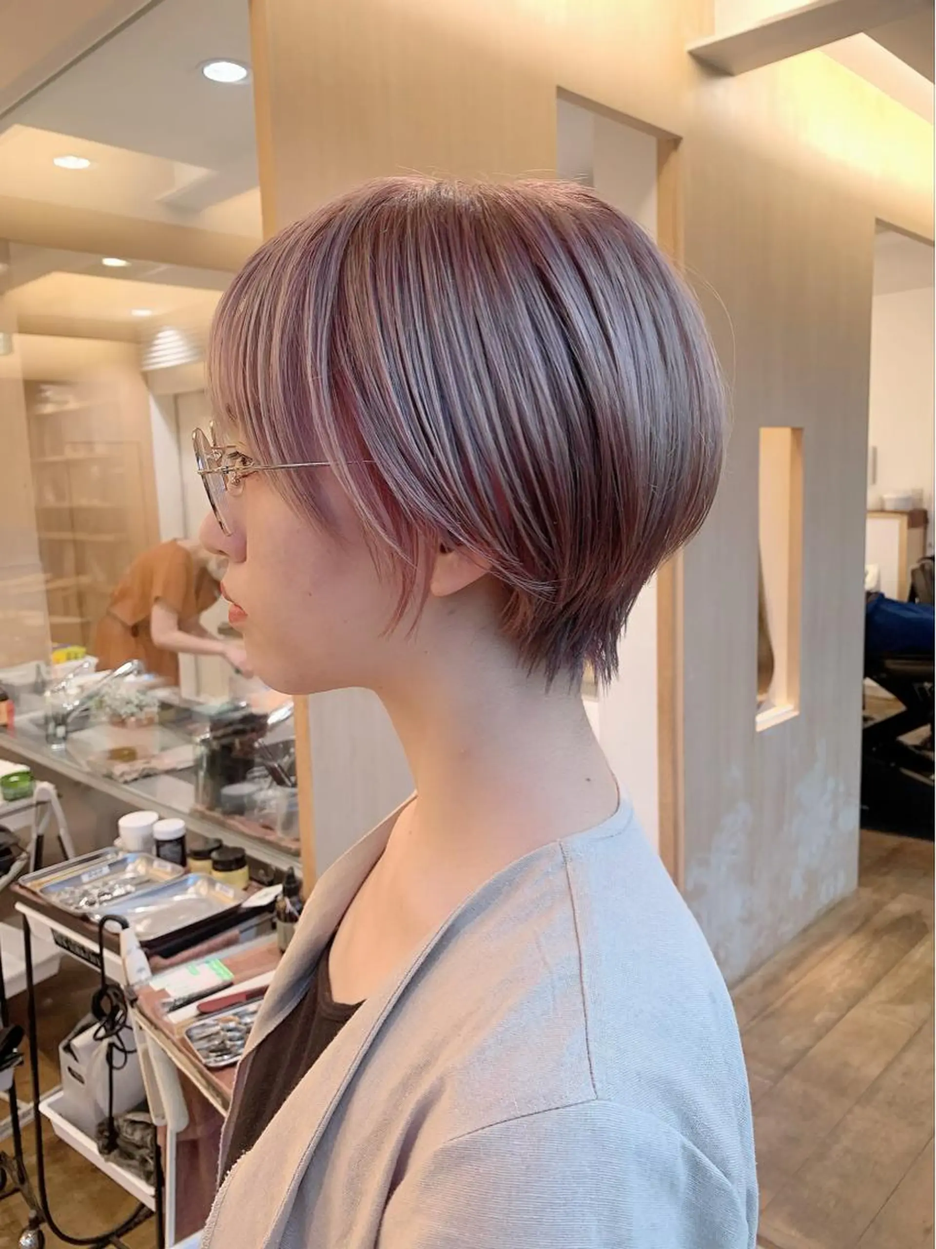 ショート ナガス カズアキのヘアスタイル