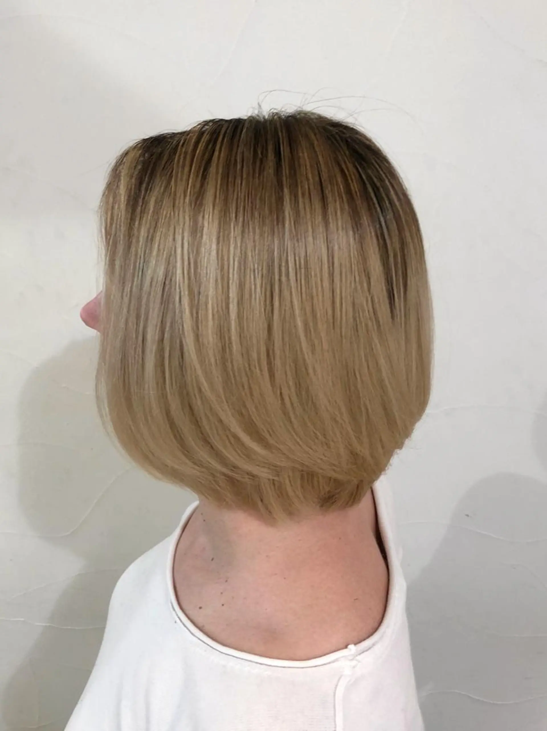 ミディアム 【髪質改善師】 鈴木伸之介のヘアスタイル