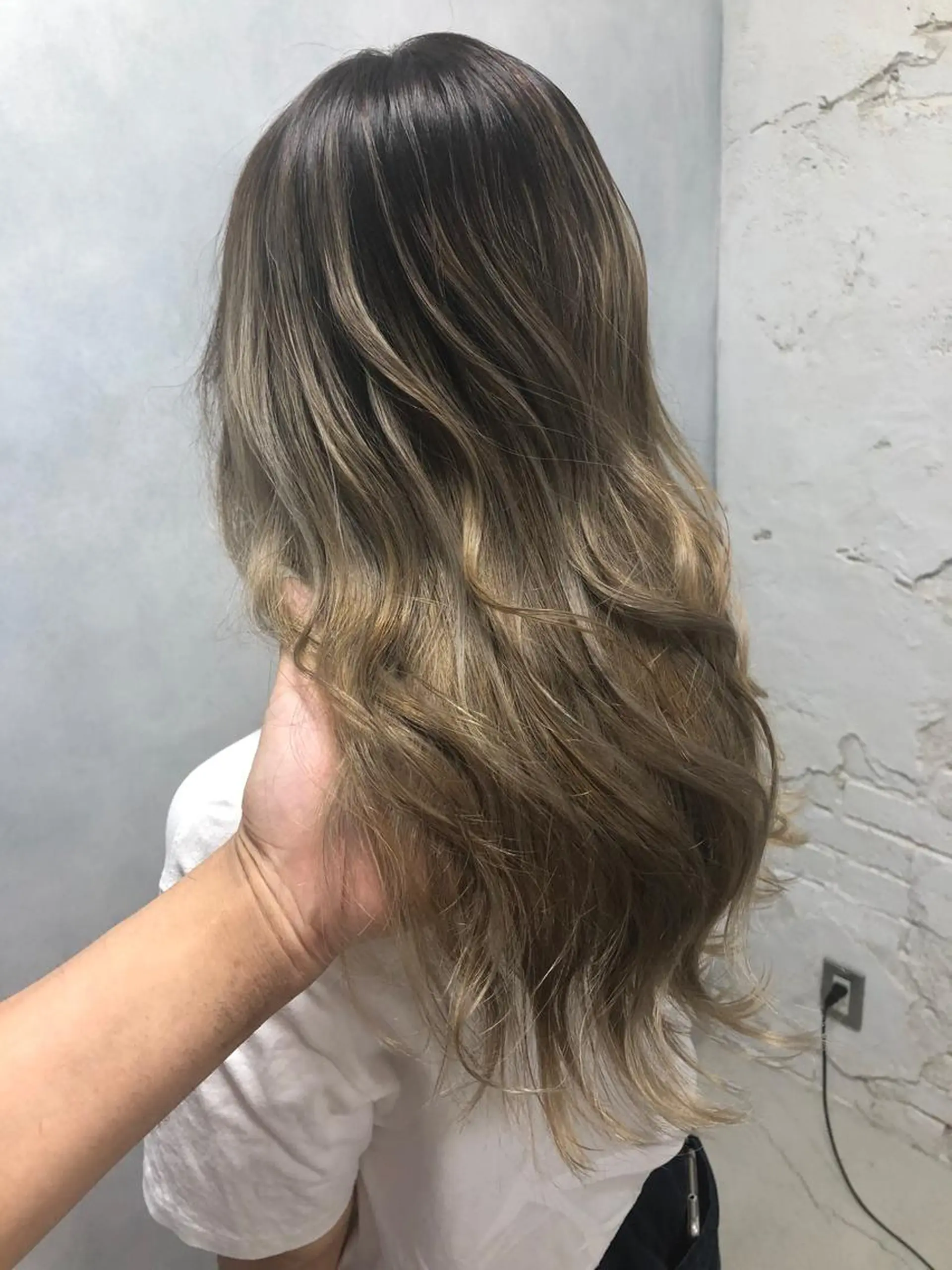 セミロング カラー welring hair salonのヘアスタイル