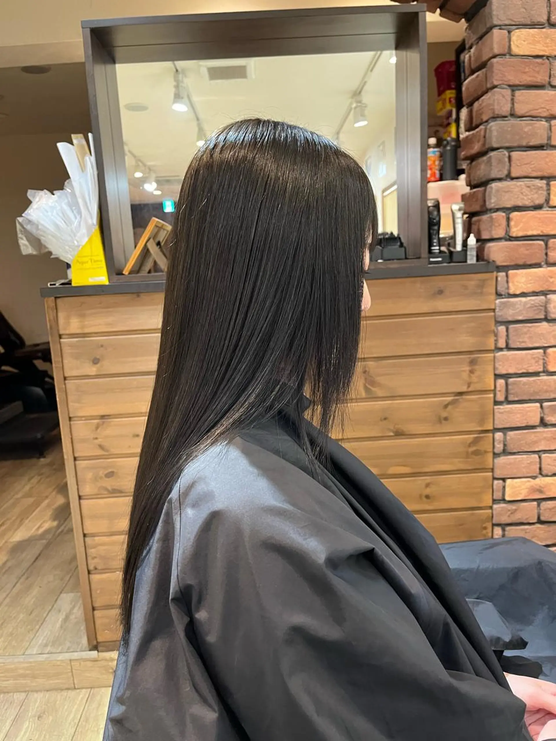 ロング カラー ブリーチ ブリーチなしカラー オリーブカラー 縮毛矯正 ヘアカラー 中園康 /カラー/ブリーチのヘアスタイル