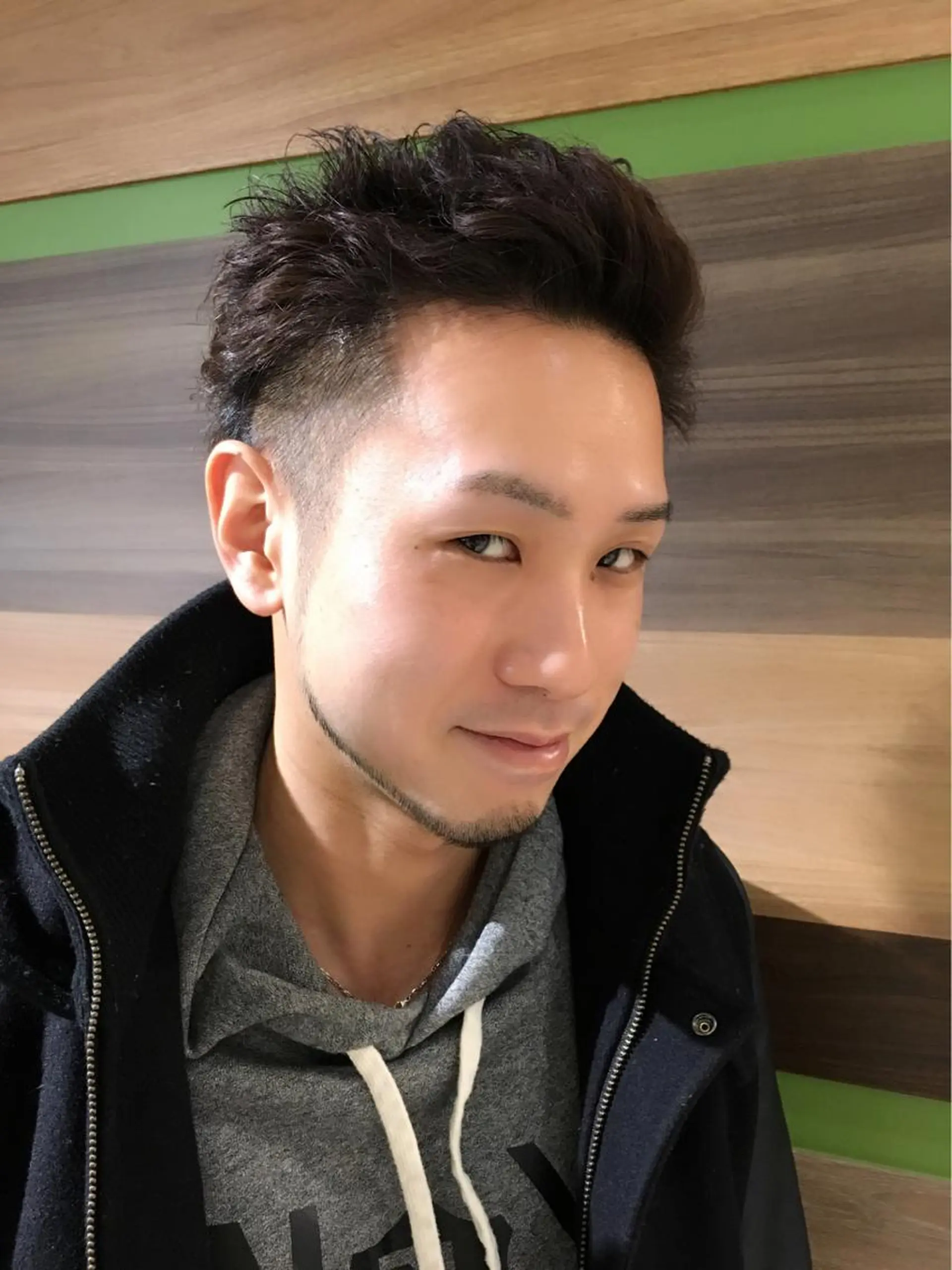 ショート カラー パーマ メンズ メンズパーマ きむえり/髪質改善 /うねり広がり改善のヘアスタイル