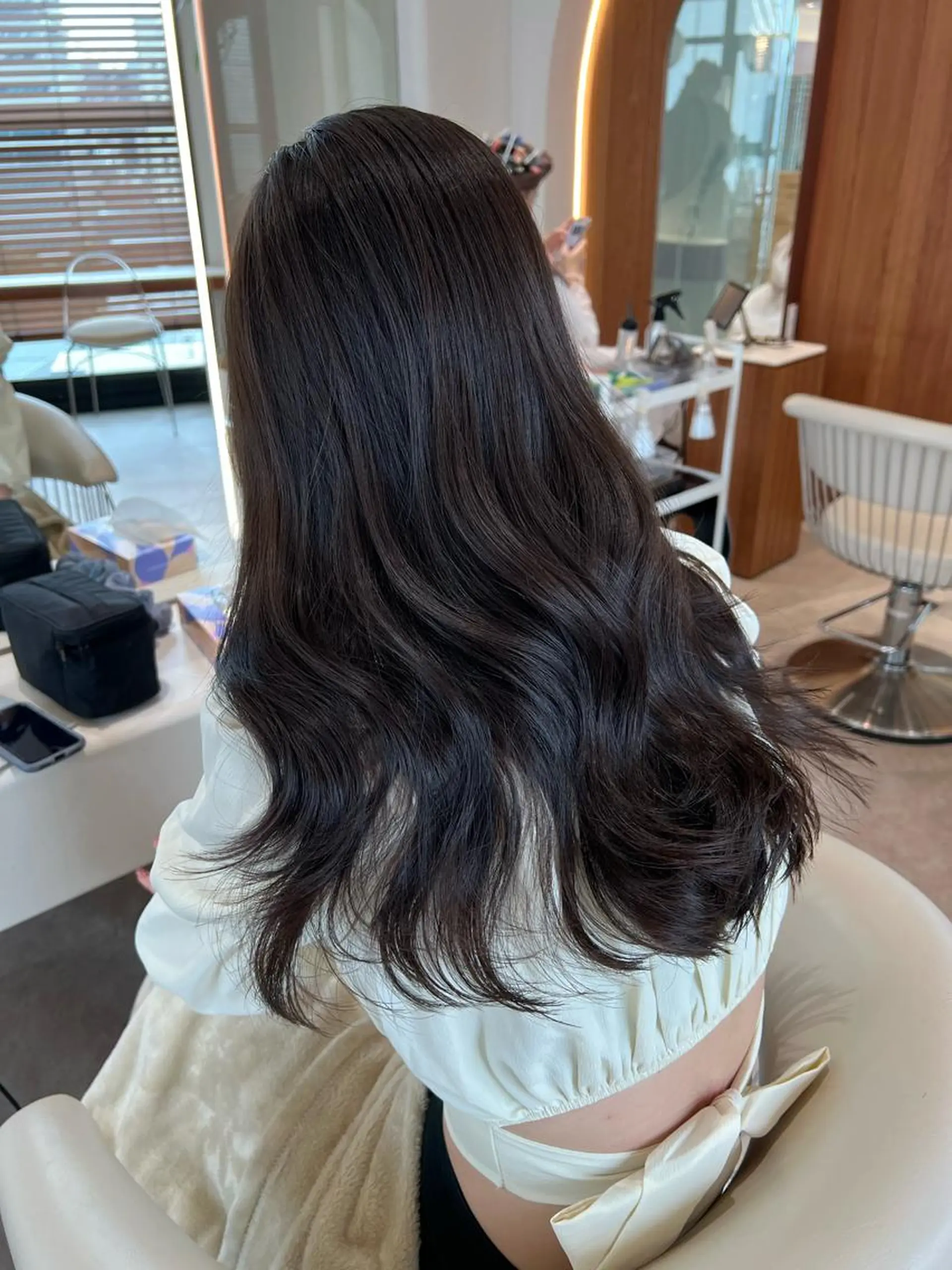 セミロング カラー くびれヘア 韓国風ヘア 韓国レイヤー🇰🇷 韓国研修◎渋谷カイトのヘアスタイル