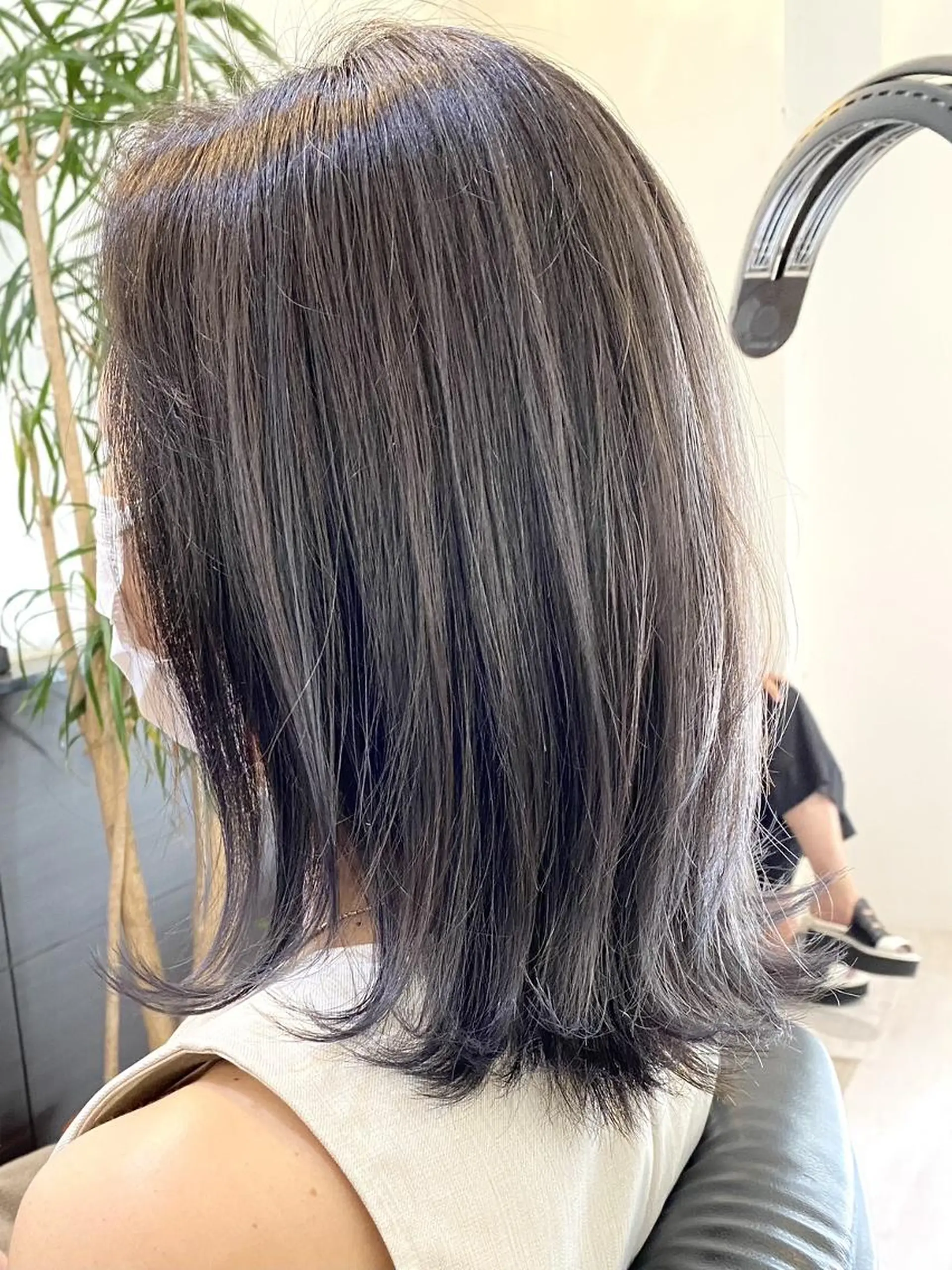 ミディアム カラー 正分 真美のヘアスタイル