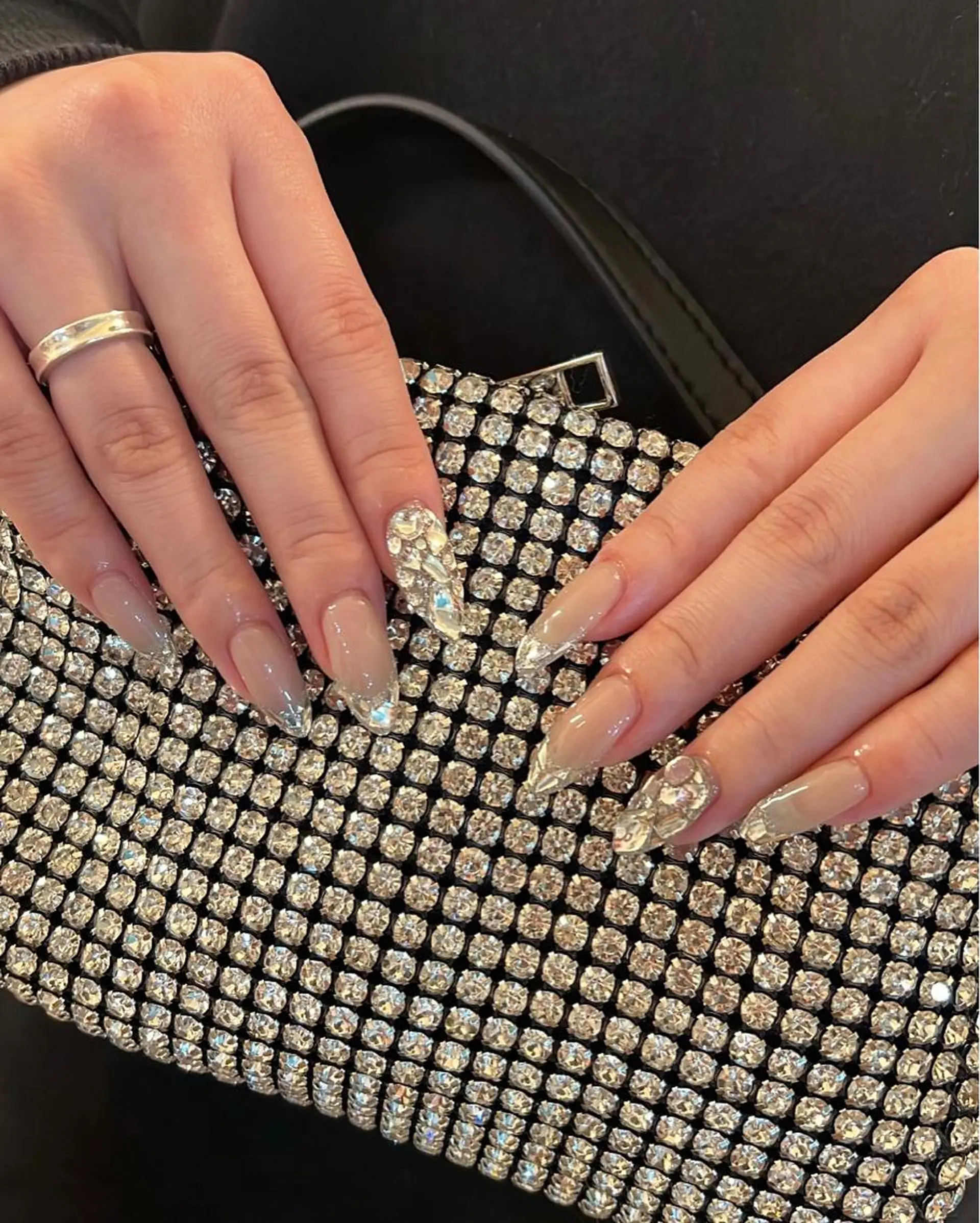 ネイル ハンドネイル ハンドケア Nes.Nail所属・Miyagi Asamiのネイルデザイン