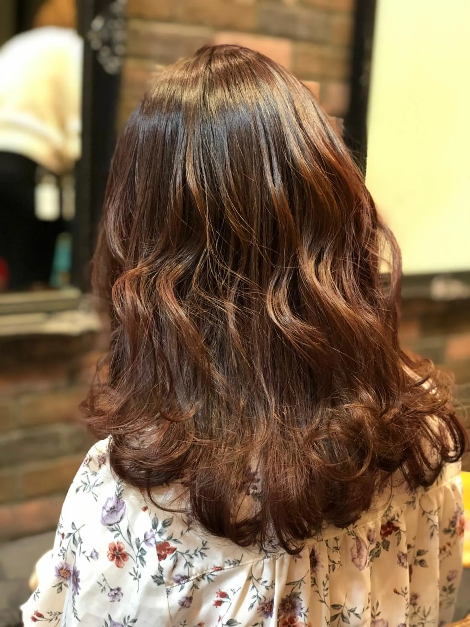 セミロング カラー パーマ ピンクカラー カット ヘアカラー トリートメント 松尾謙佑【ハイライト LEDエクステ】のヘアスタイル