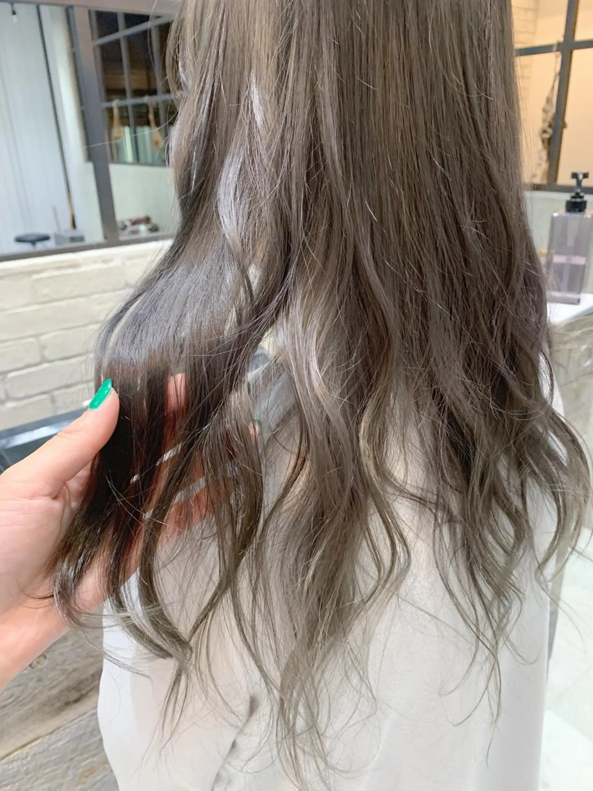 セミロング カラー ブリーチ 透明感カラー グレージュ ヘアカラー トリートメント 🌿ニュアンス/髪質 改善🌿Fukudaのヘアスタイル