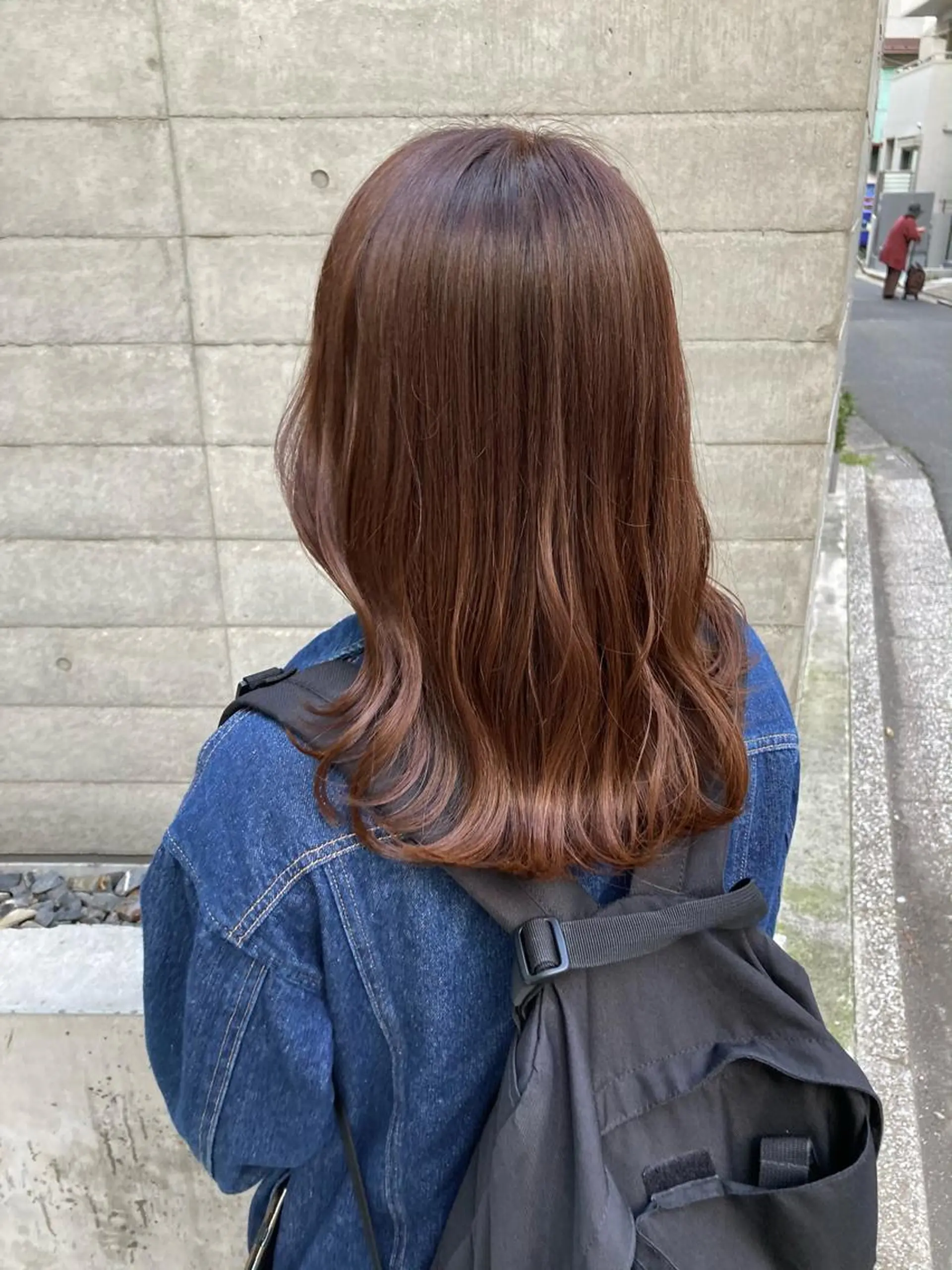 ミディアム ✨色持ちの良い艶 カラー✨蟹江真世のヘアスタイル