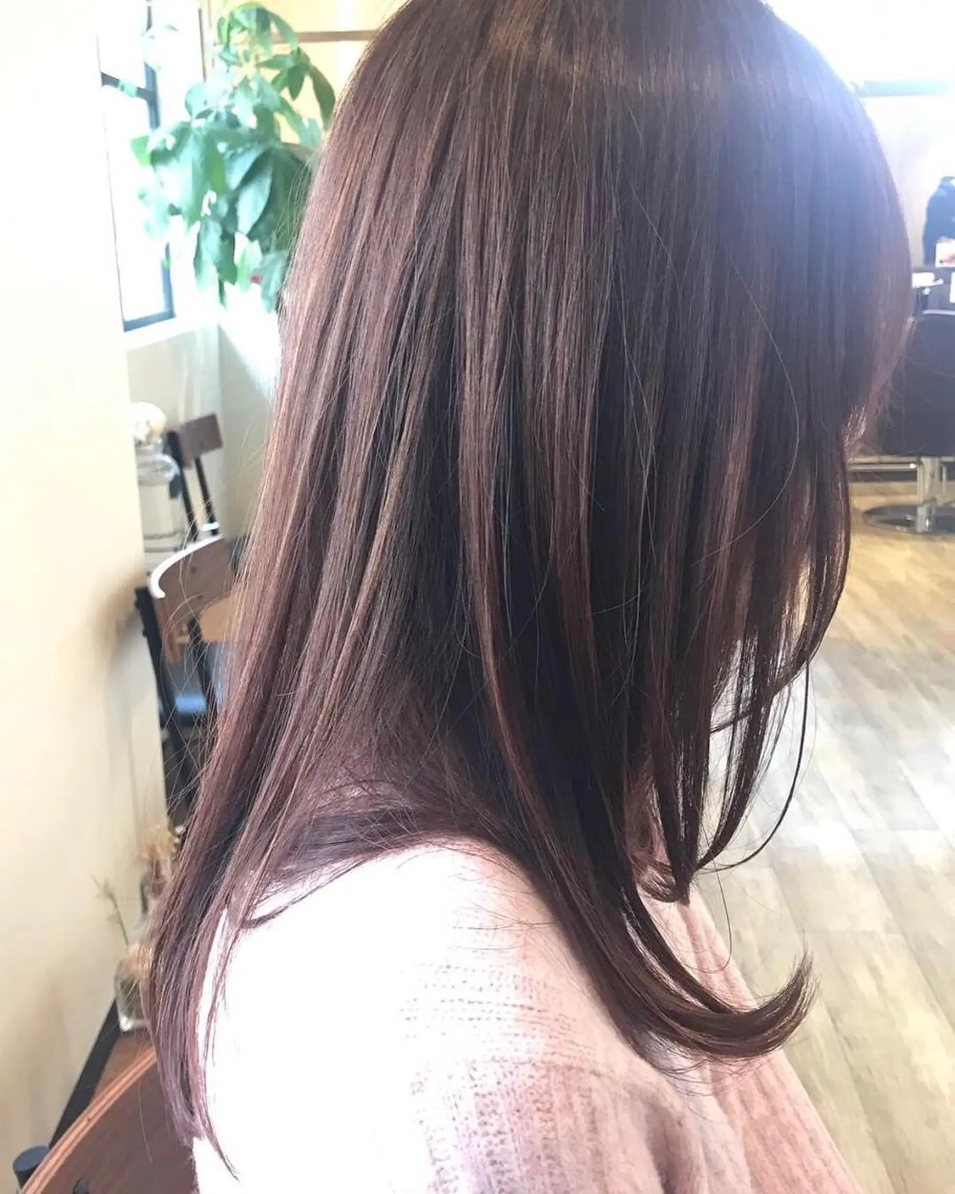 ロング chill out 塚口本町店のヘアスタイル