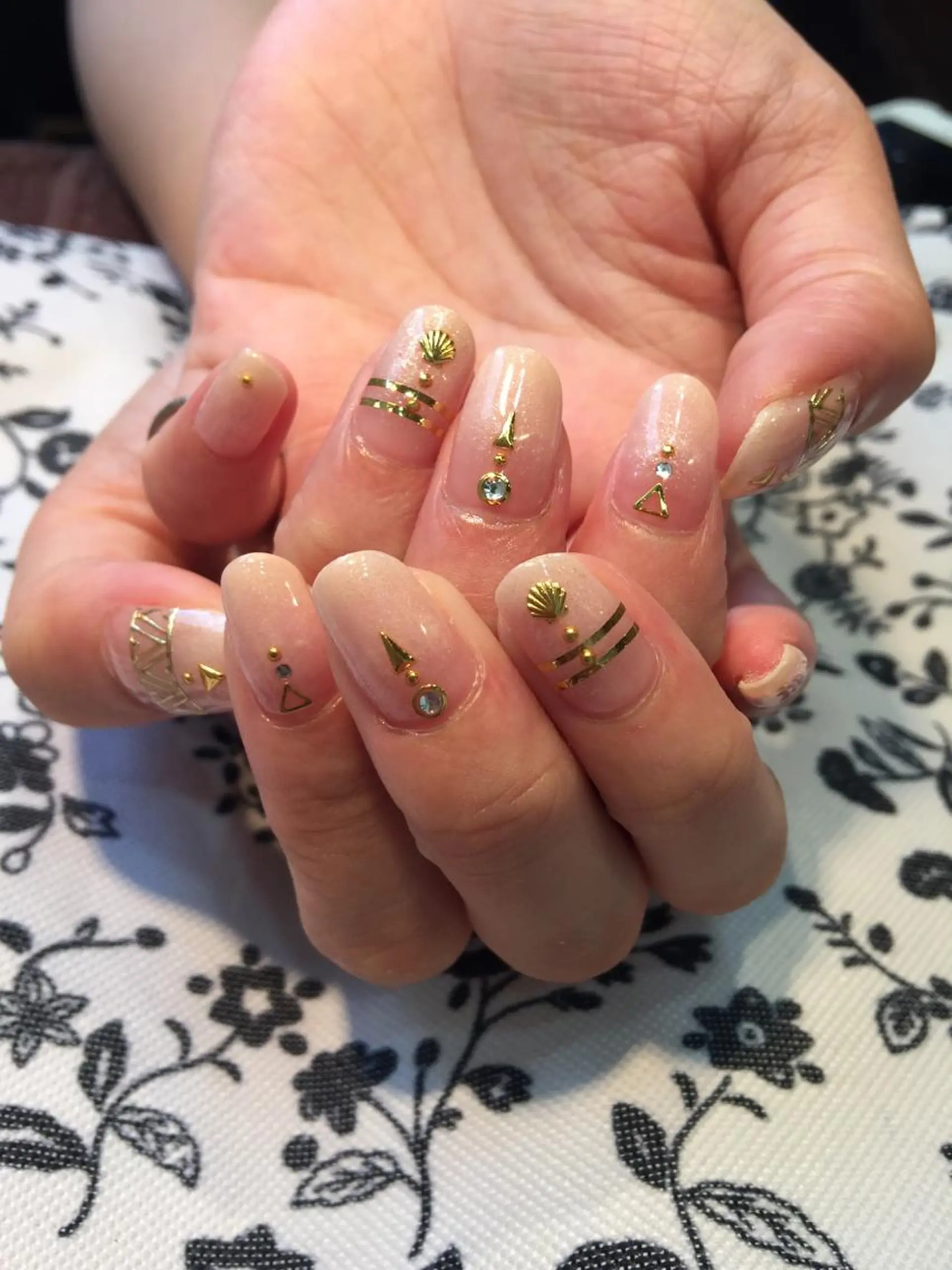 ネイル シンプルネイル W KUMIのネイルデザイン