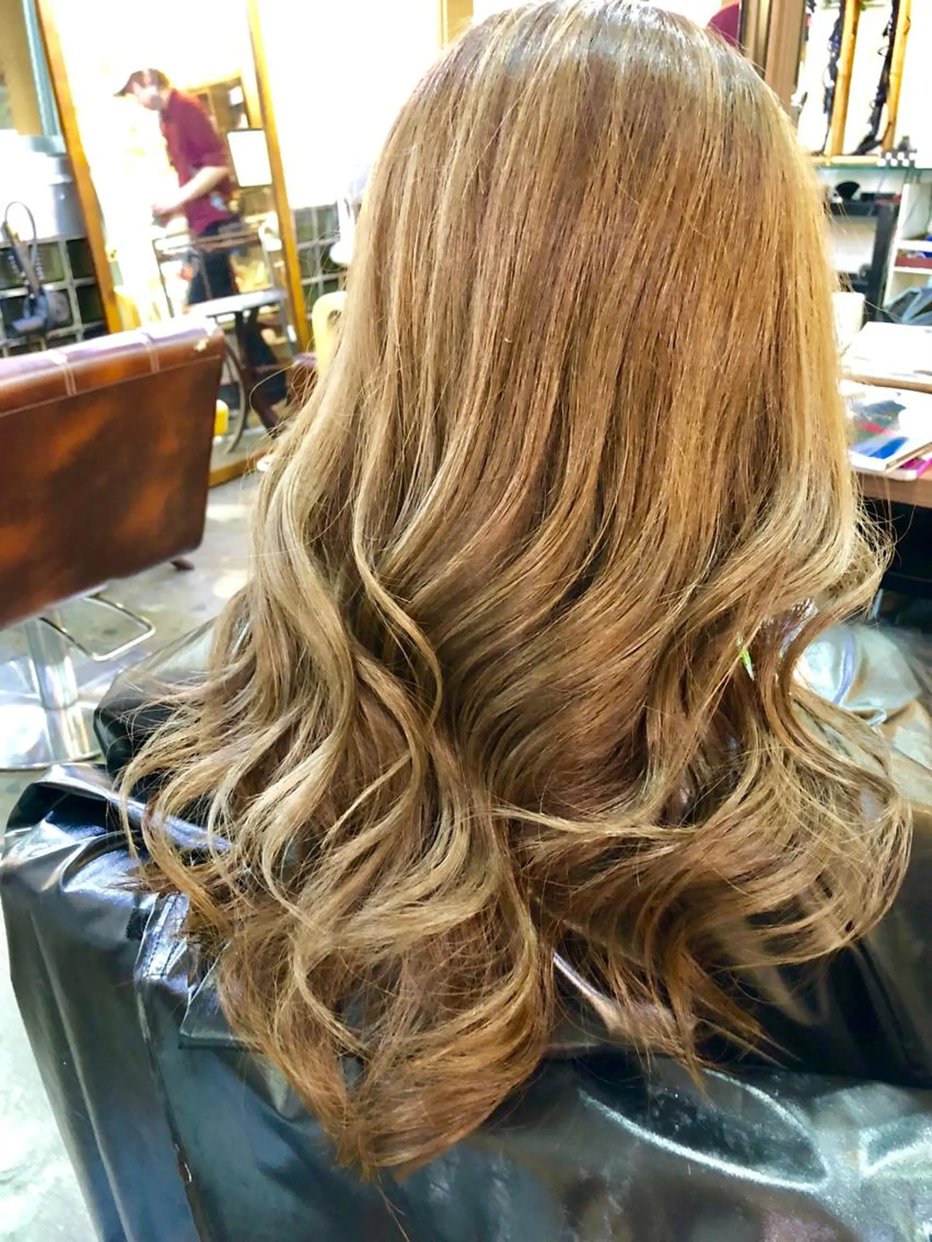 ロング 吉田 典弘のヘアスタイル