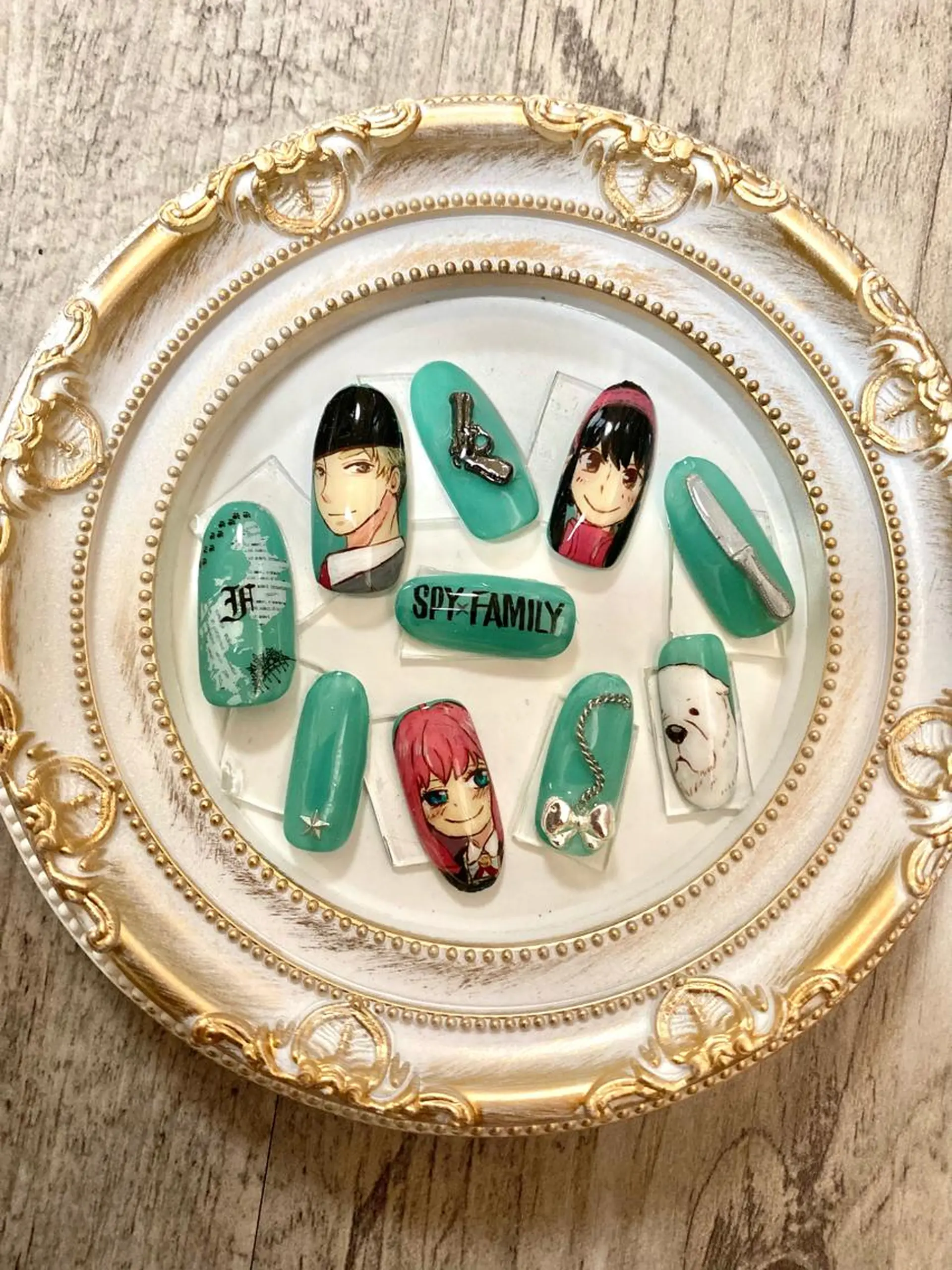 ネイル ハンドネイル フットネイル 安藤 Charlotteのネイルデザイン