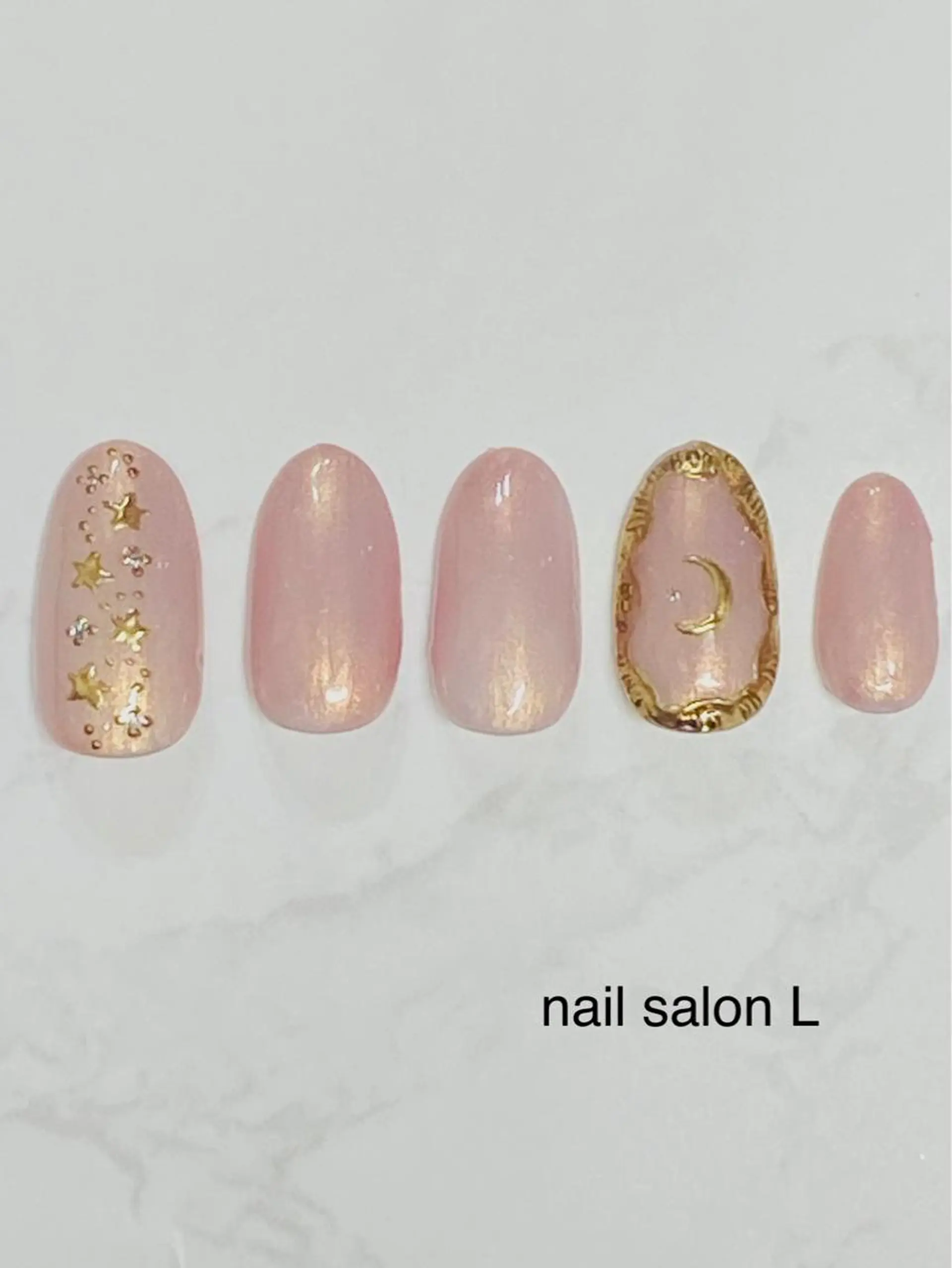 ネイル ハンドネイル 吉川市 ネイルサロンLのネイルデザイン