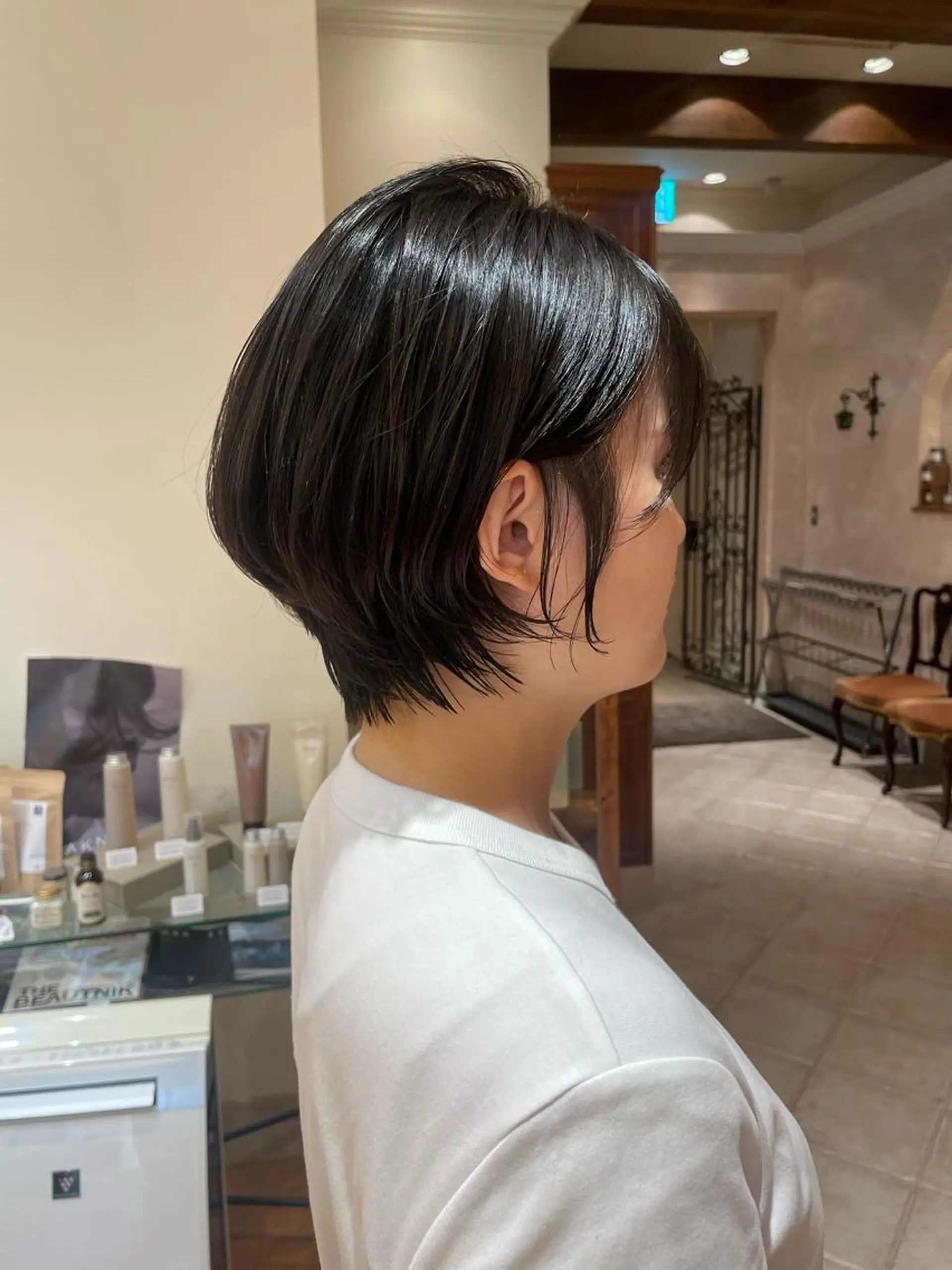 ショート ボブ ホノカのヘアスタイル