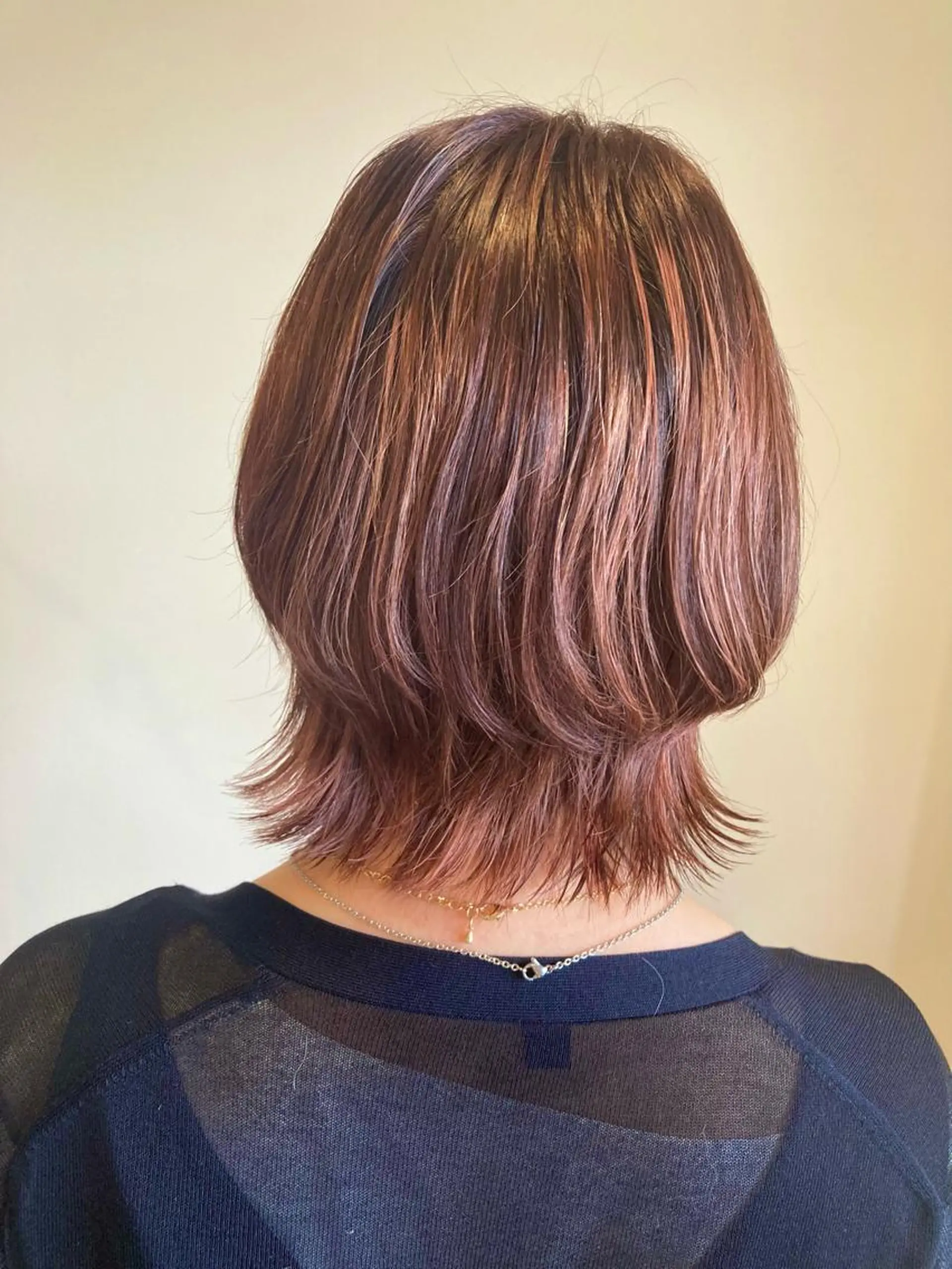 ショート カラー 小島 千夏のヘアスタイル