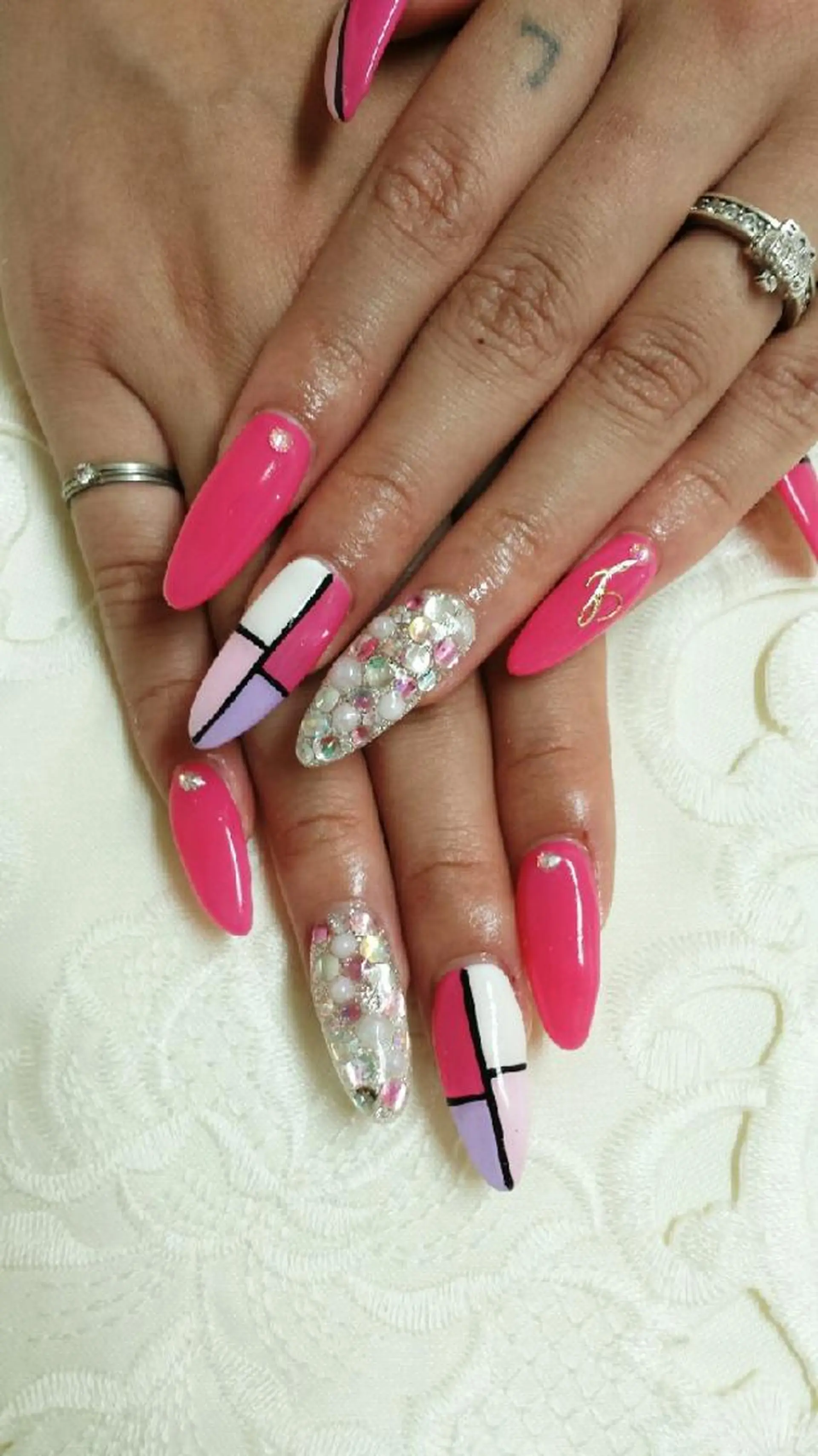 ネイル 河野ちえ (雑誌掲載サロン)のネイルデザイン