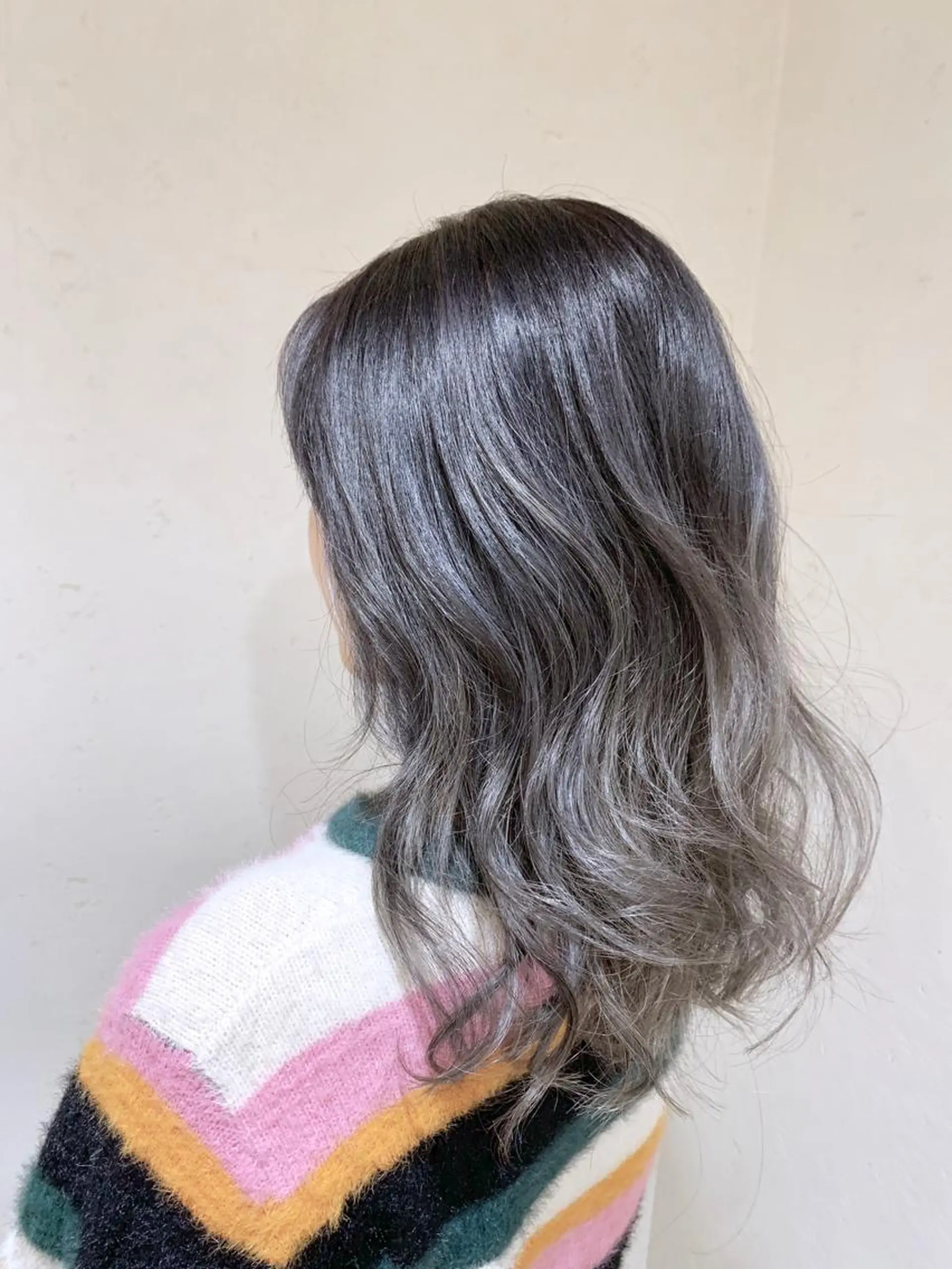 セミロング カラー パーマ ヘアアレンジ グラデーションカラー グレージュ ヘアカラー トリートメント 縮毛矯正/美髪 髪質改善/石田幸輔のヘアスタイル