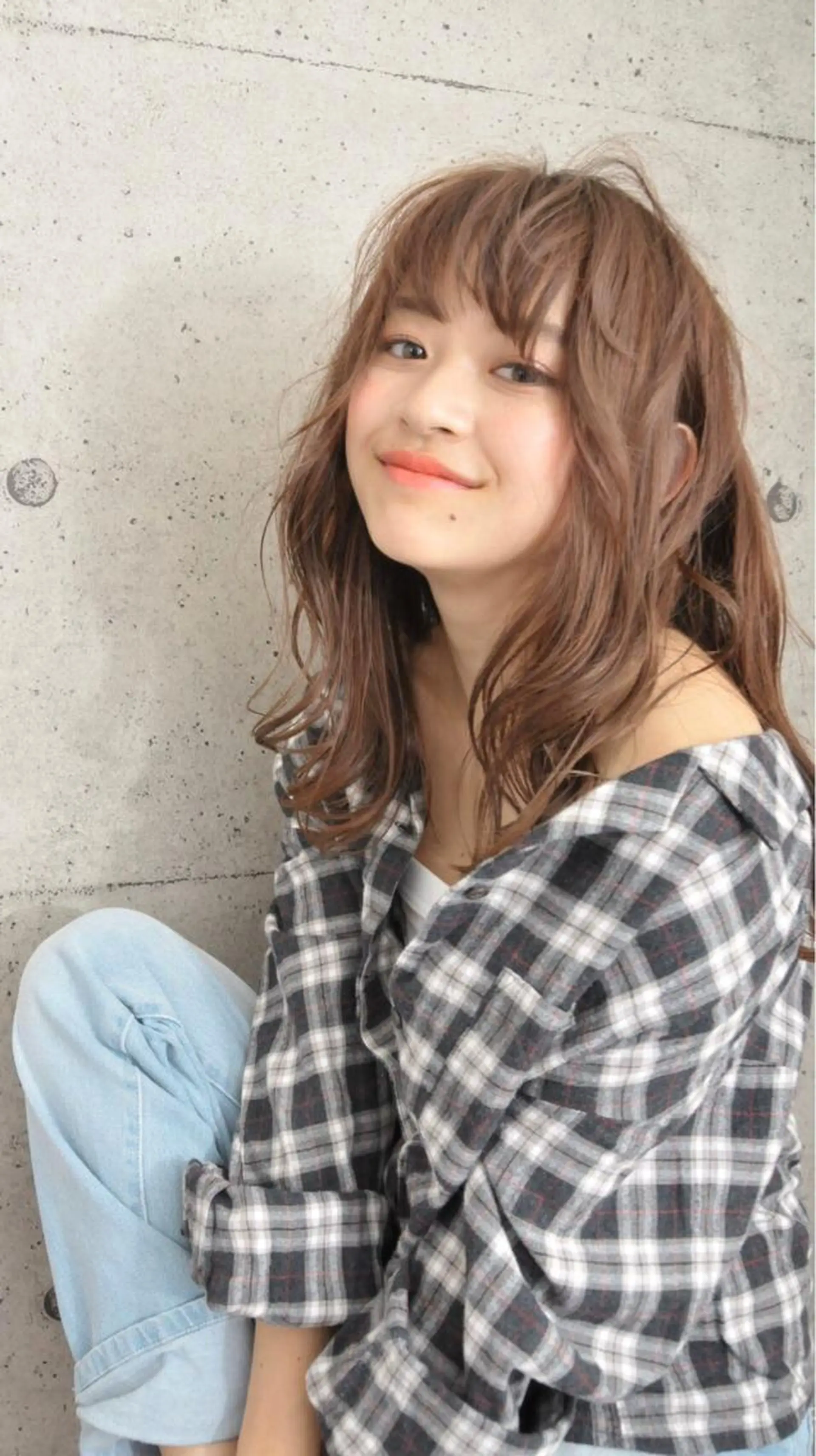 セミロング カラー ヘアアレンジ ベージュカラー ミルクティーベージュ 辻堂メンズ特化 YU-YAのヘアスタイル