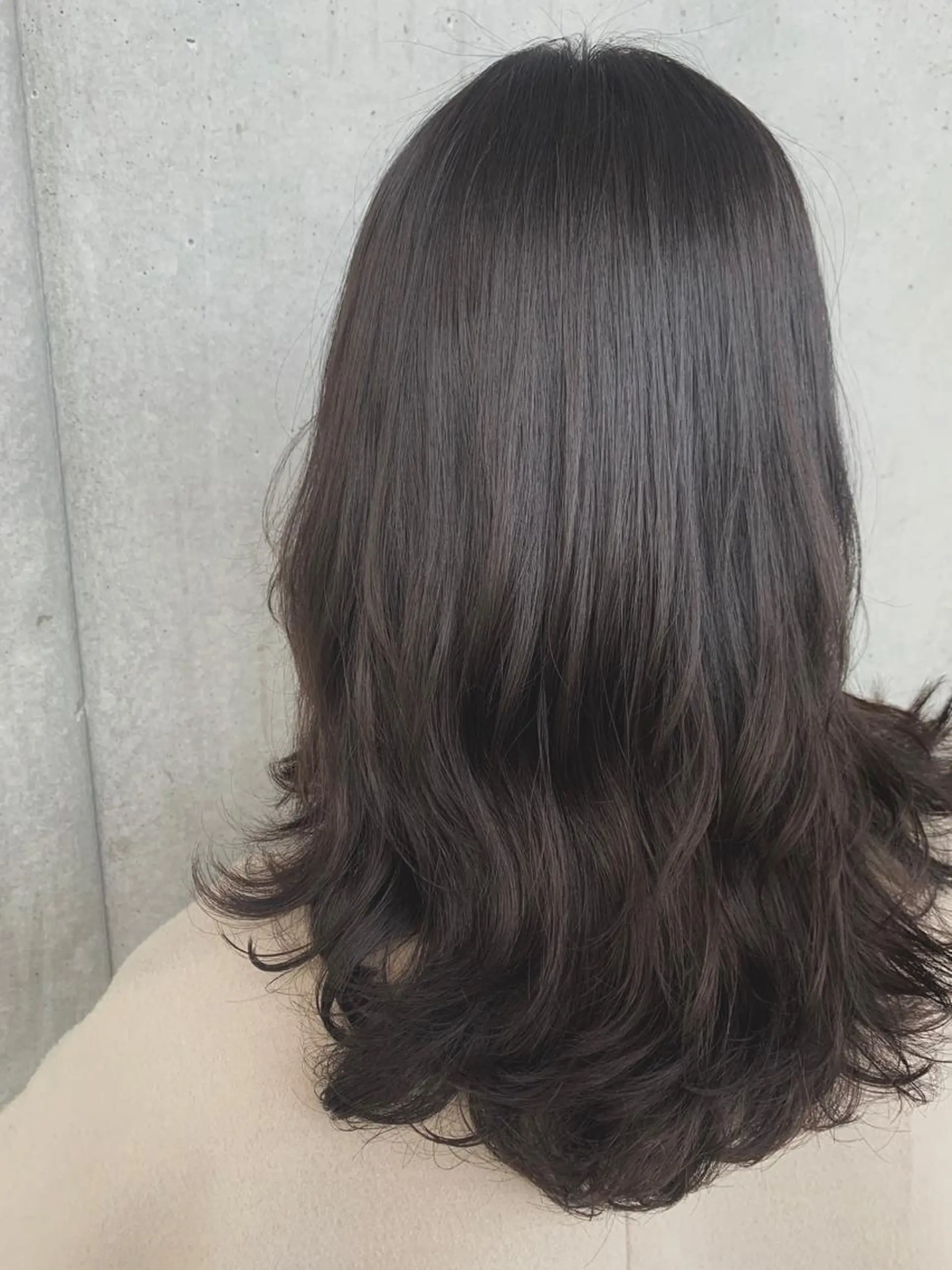 ミディアム カラー カット ヘアカラー トリートメント conne&riri所属・MAYU 💚森下のヘアスタイル