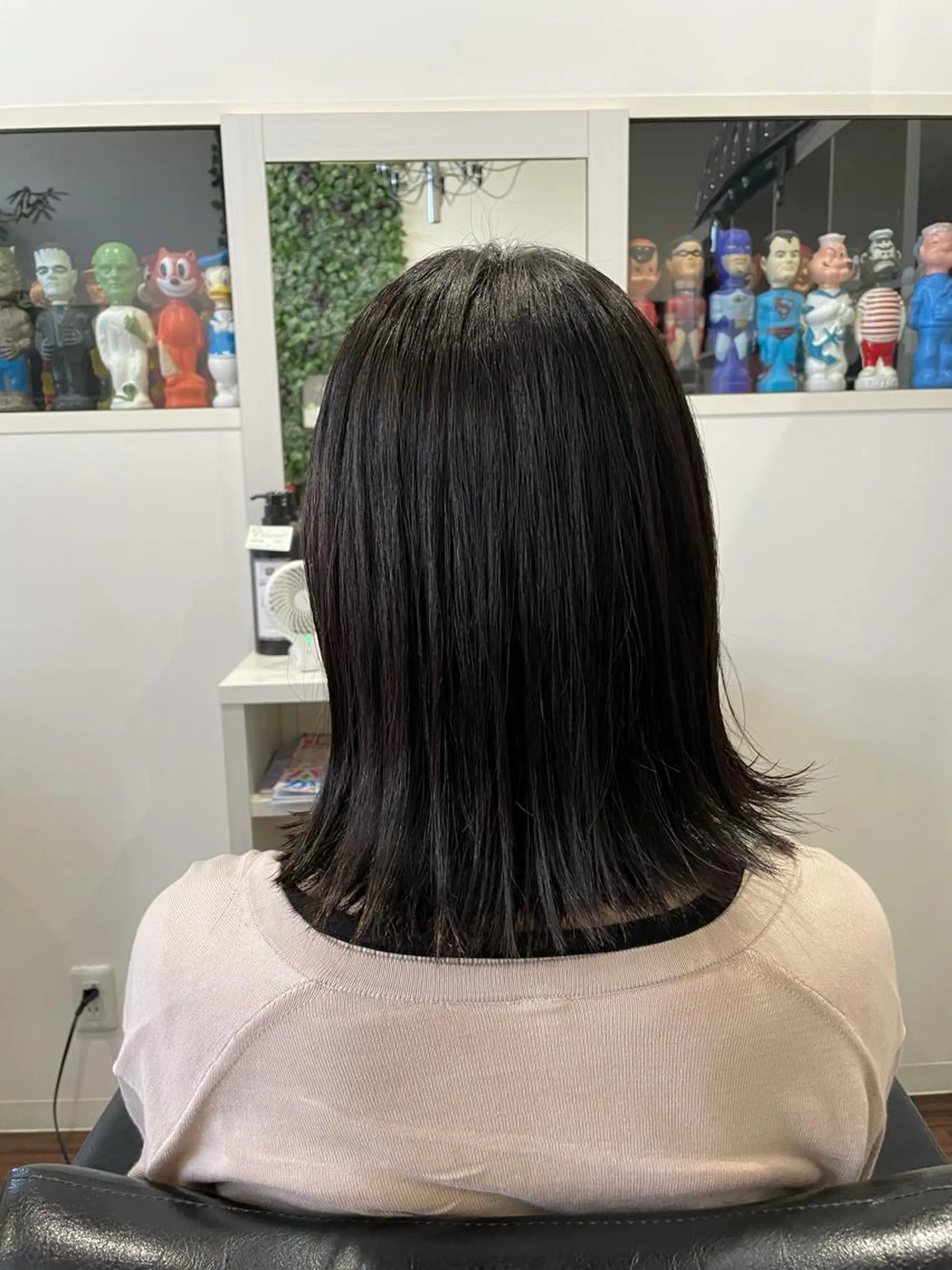 ミディアム ミディアムパーマ ハイライト ツイストパーマ シンヤヘアーズ 泉大津本店のヘアスタイル