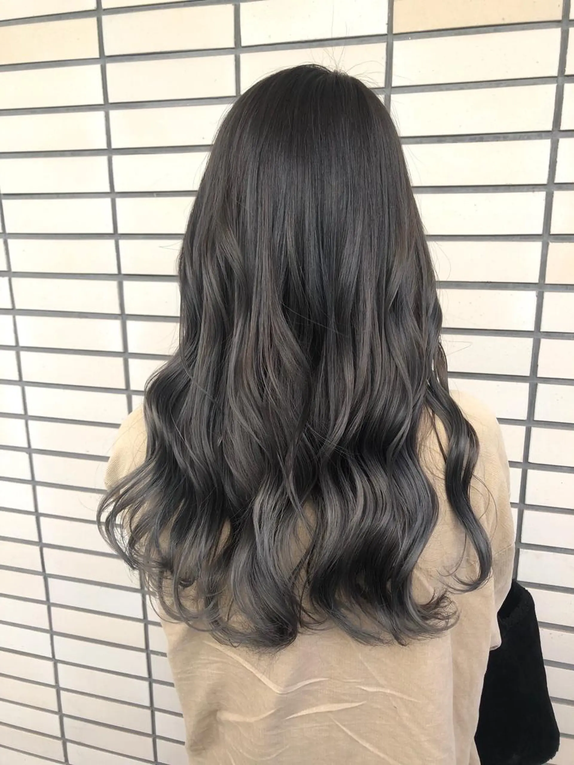 ロング カラー アッシュ 2nd所属・🤍2nd🤍田所 美希のヘアスタイル